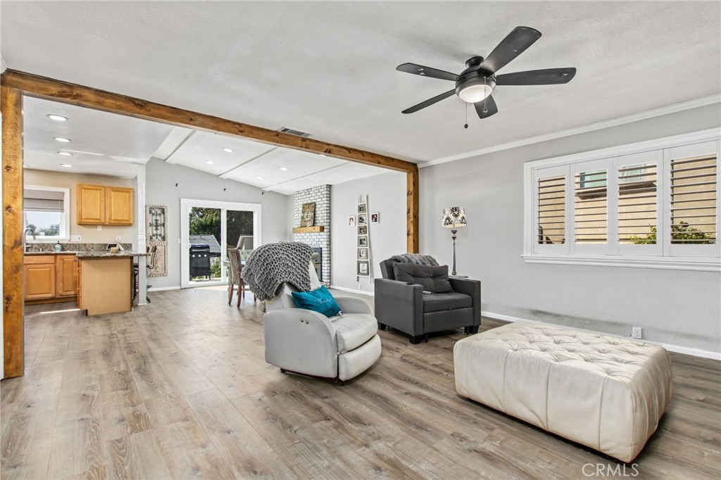 30265 30265 Buck Tail Drive, Canyon Lake, California, 92587, USA, 3 Bedrooms Bedrooms, ,2 BathroomsBathrooms,Residential,For Sale,30265 Buck Tail Drive,SW26094456