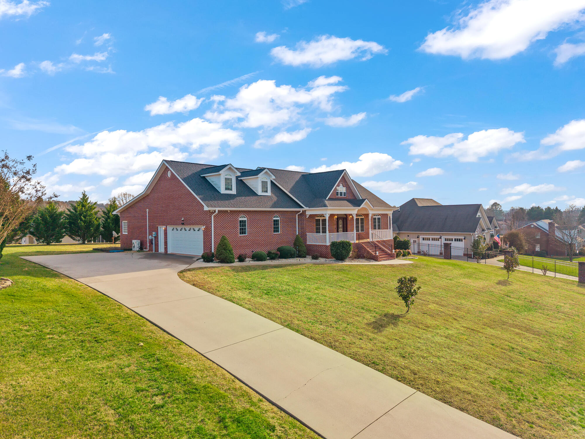 504 504 Lynnwood Drive, Athens, Tennessee, 37303, USA, 4 Bedrooms Bedrooms, ,4 BathroomsBathrooms,Residential,For Sale,504 Lynnwood Drive,20260134