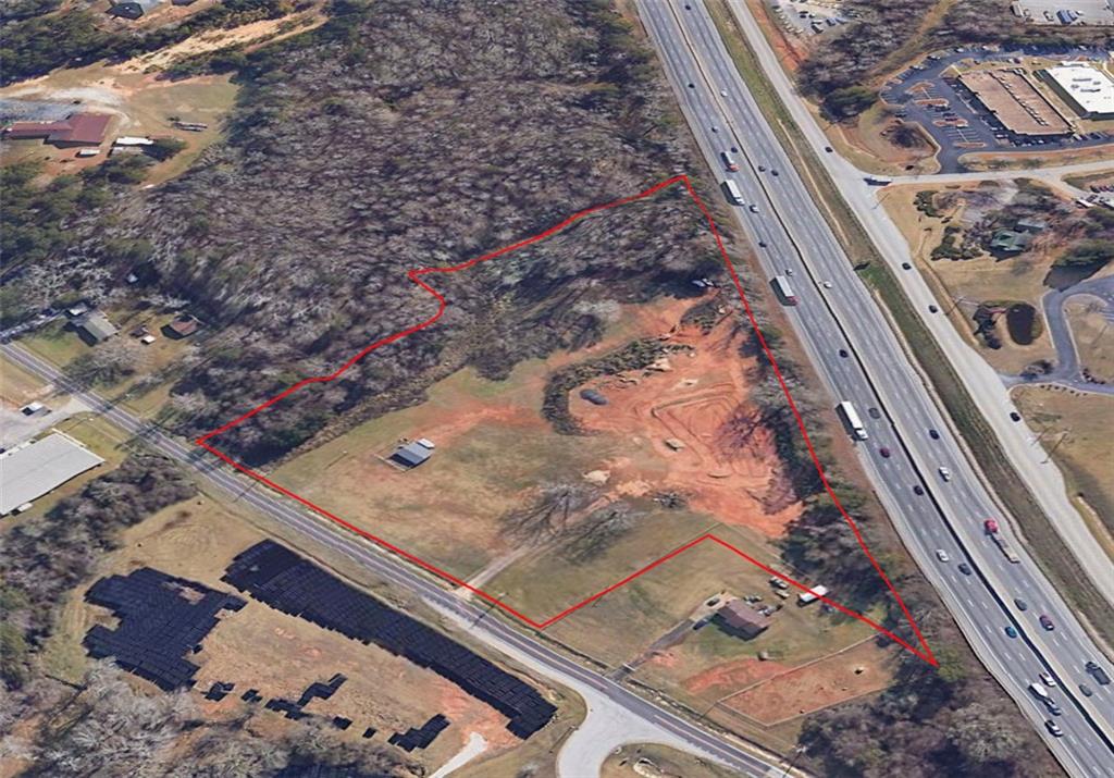 Exceptional opportunity to acquire 8.46 acres in a rapidly growing cor – image 2
