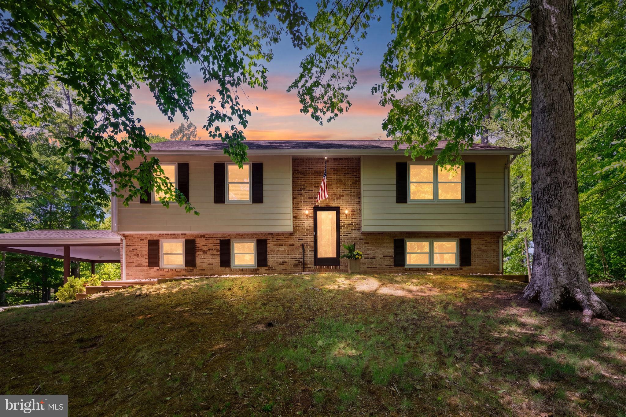 12020 12020 Parkriver Drive, Manassas, Virginia, 20112, USA, 4 Bedrooms Bedrooms, ,3 BathroomsBathrooms,Residential,For Sale,12020 Parkriver Drive,417cb490-de51-4e17-aa92-3796af