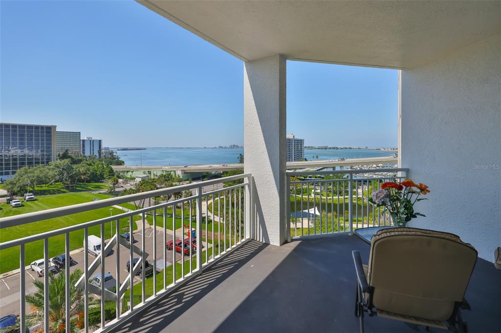 331 331 Cleveland St # 702, Clearwater, Florida, 33755, USA, 2 Bedrooms Bedrooms, ,2 BathroomsBathrooms,Residential,For Sale,331 Cleveland St # 702,TB8520869