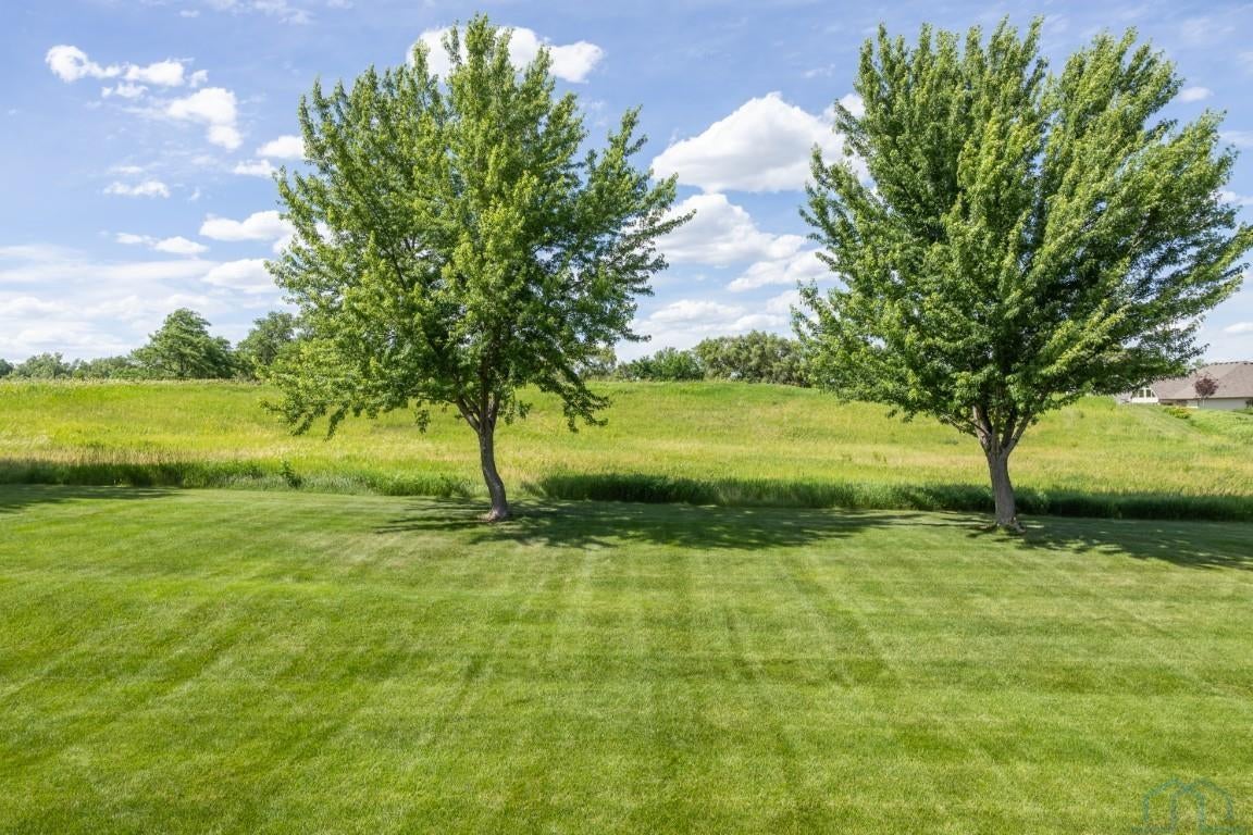 Nestled along the 7th green of the Hinton Golf Course in Hinton,Iowa t – image 37