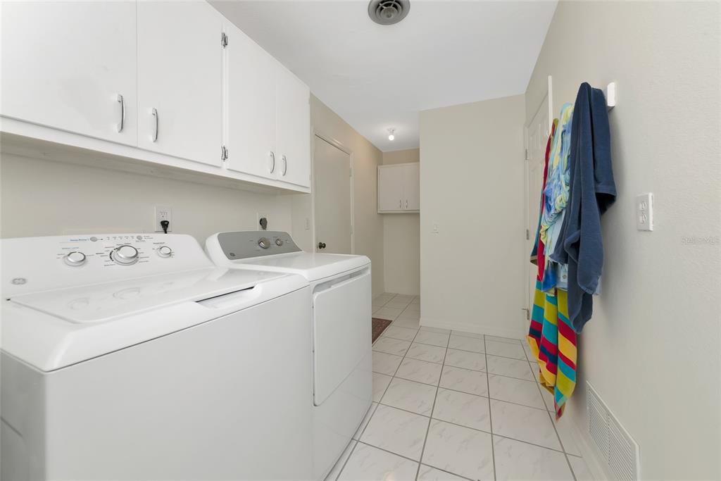 950 950 Oxford Drive, Englewood, Florida, 34223, USA, 3 Bedrooms Bedrooms, ,2 BathroomsBathrooms,Residential,For Sale,950 Oxford Drive,N6142928