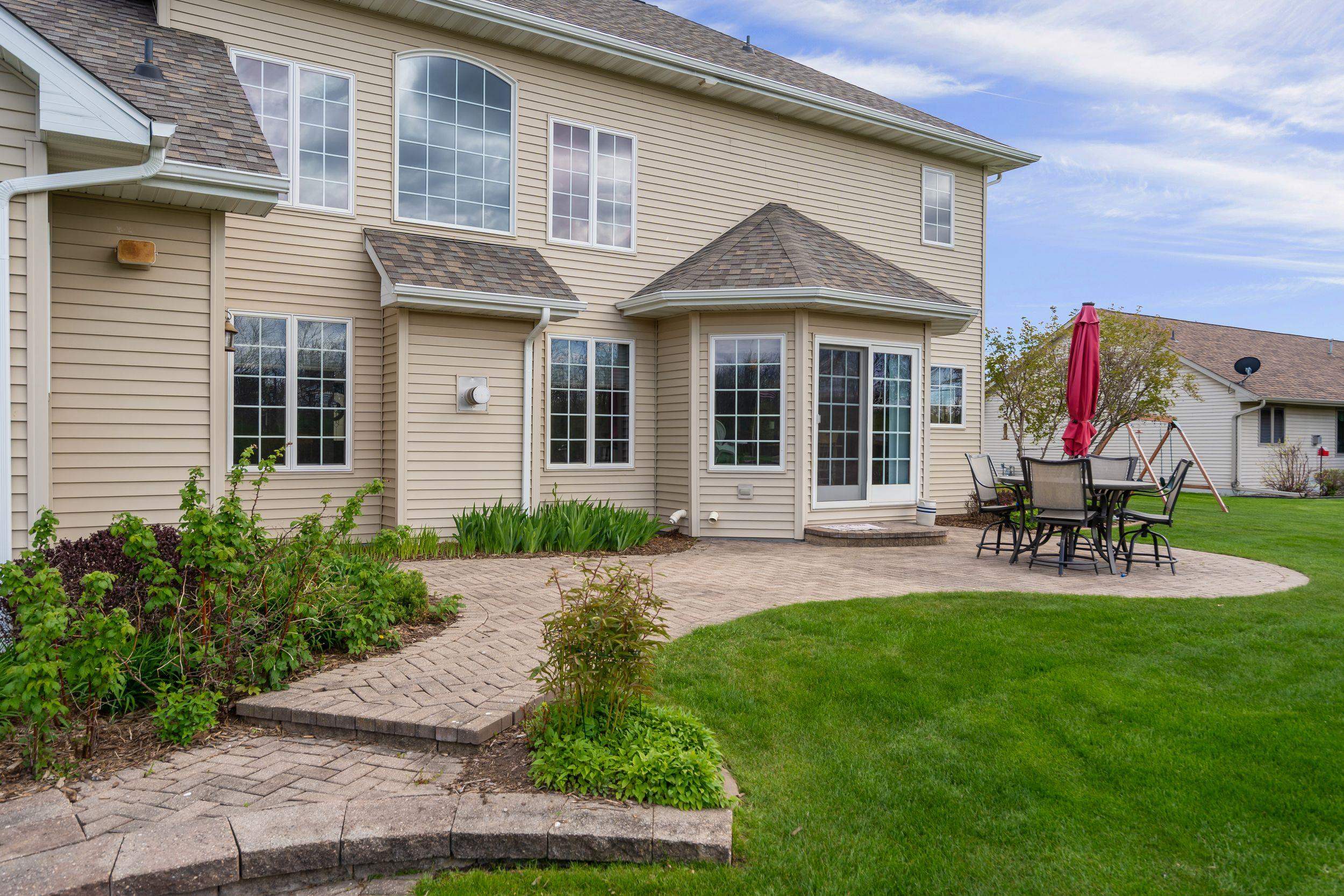 3025 3025 White Birch Street, Kaukauna, Wisconsin, 54130-3934, USA, 4 Bedrooms Bedrooms, ,4 BathroomsBathrooms,Residential,For Sale,3025 White Birch Street,50323173