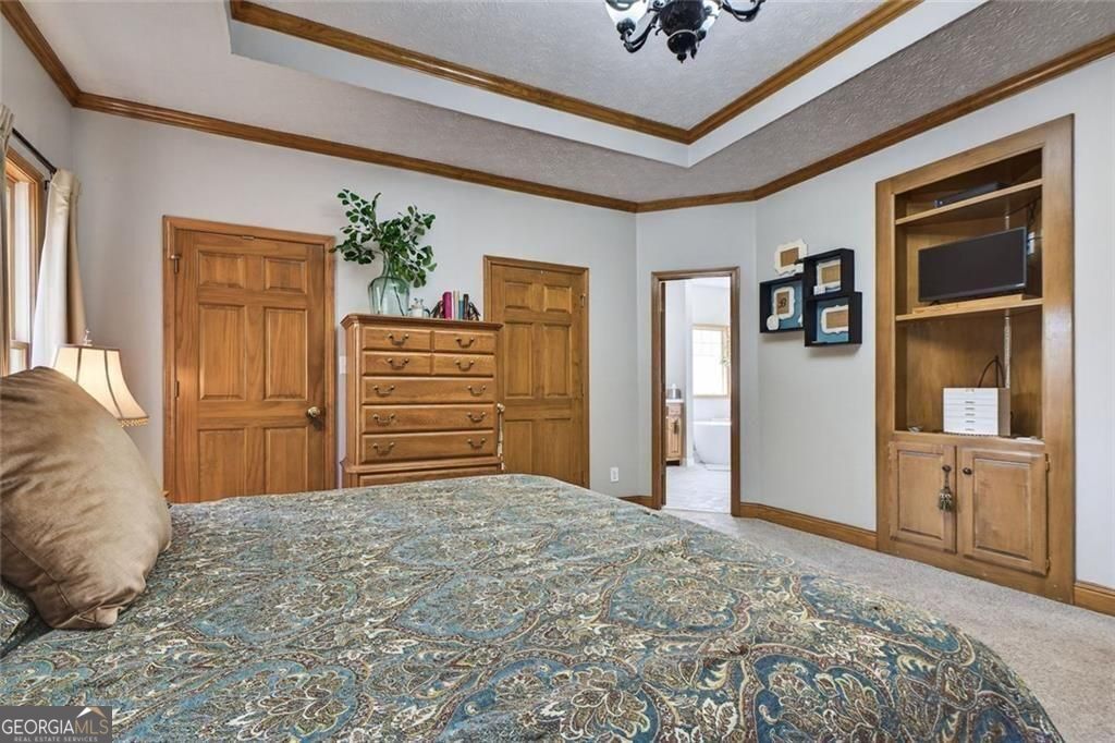 WOW - TWO HOMES ON ONE LOT!!! From the moment you arrive, the quality – image 35
