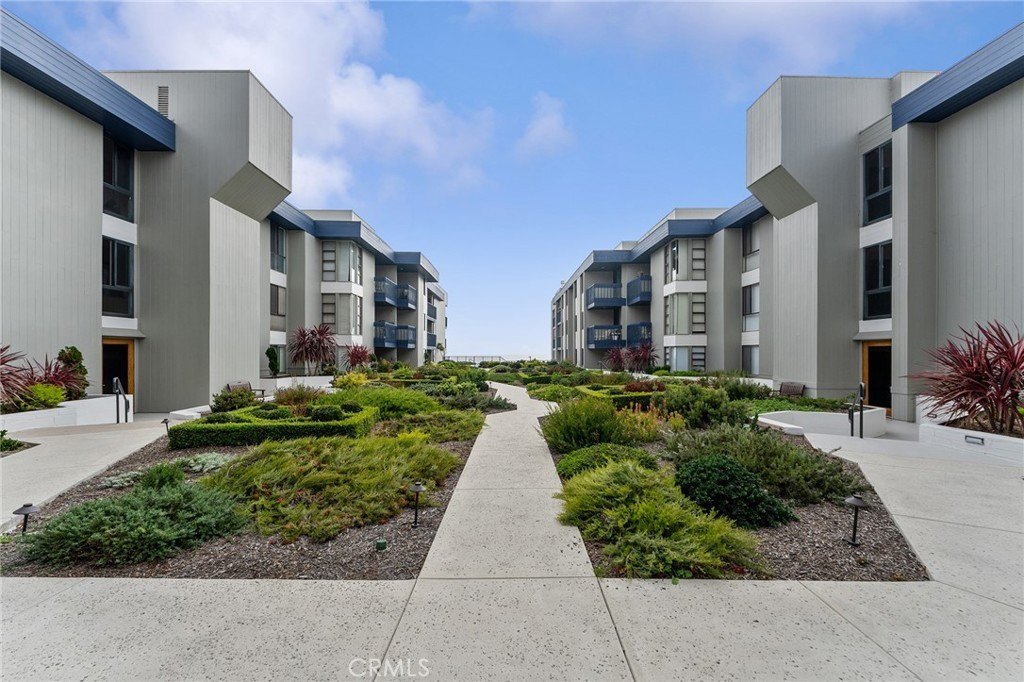 350 350 Paseo De Playa 113, Ventura, California, 93001, USA, 2 Bedrooms Bedrooms, ,1 BathroomBathrooms,Residential,For Sale,350 Paseo De Playa 113,CV25243927