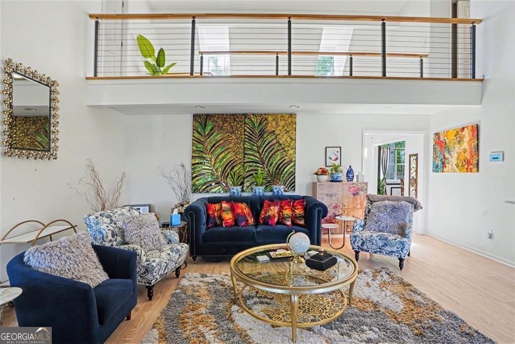 Welcome to 1229 Park Place Drive, a beautifully updated waterfront res – image 14