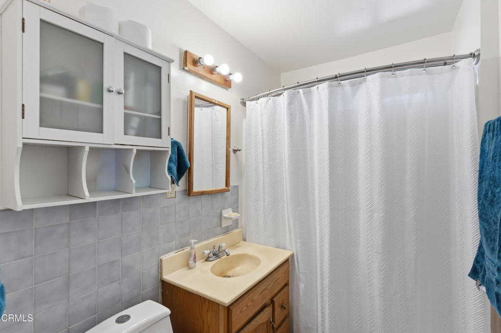 1813 1813 Ocean Avenue, Ventura, California, 93001, USA, 3 Bedrooms Bedrooms, ,1 BathroomBathrooms,Residential,For Sale,1813 Ocean Avenue,V1-35695