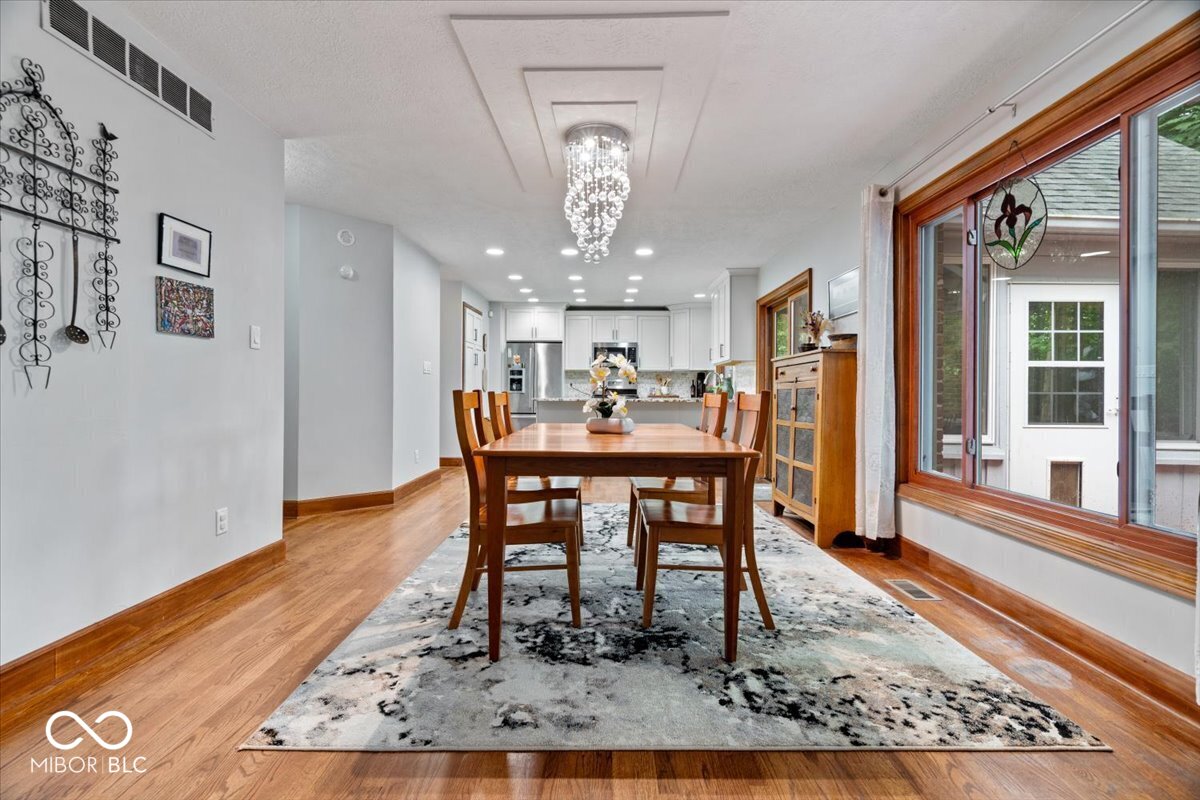 Updates galore in desirable Feather Cove III! Nestled on a half-acre w – image 10