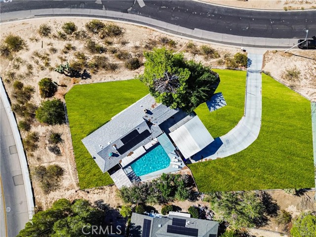 Ranch Style Single story home with over One acre lot - Sits high on a – image 19