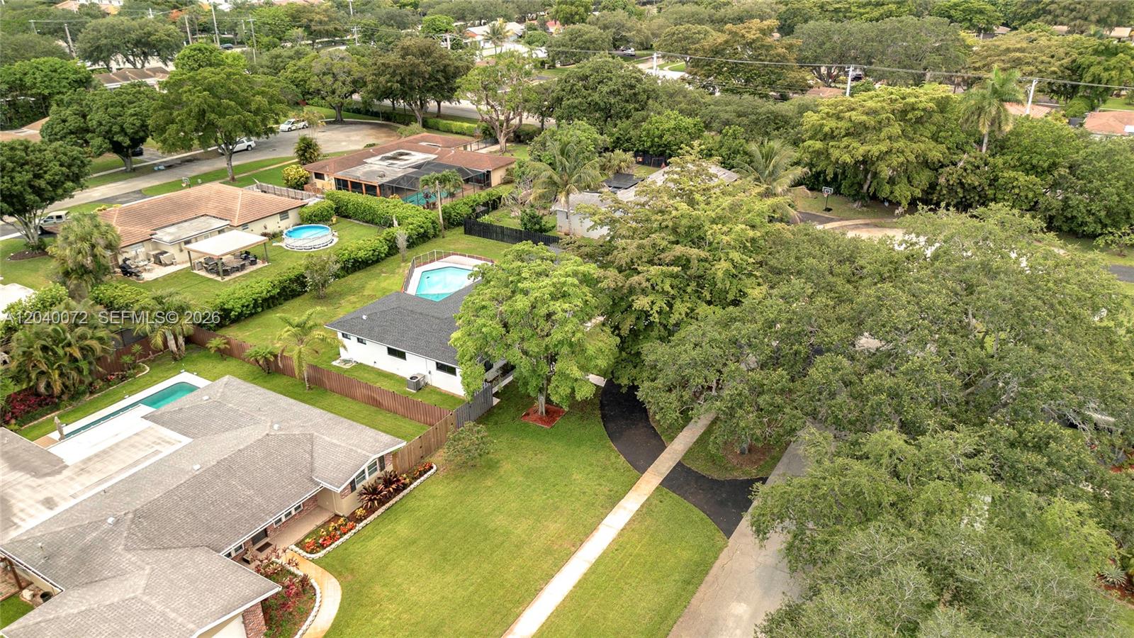 6940 6940 NW 6th St, Plantation, Florida, 33317, USA, 3 Bedrooms Bedrooms, ,2 BathroomsBathrooms,Residential,For Sale,6940 NW 6th St,A12040072