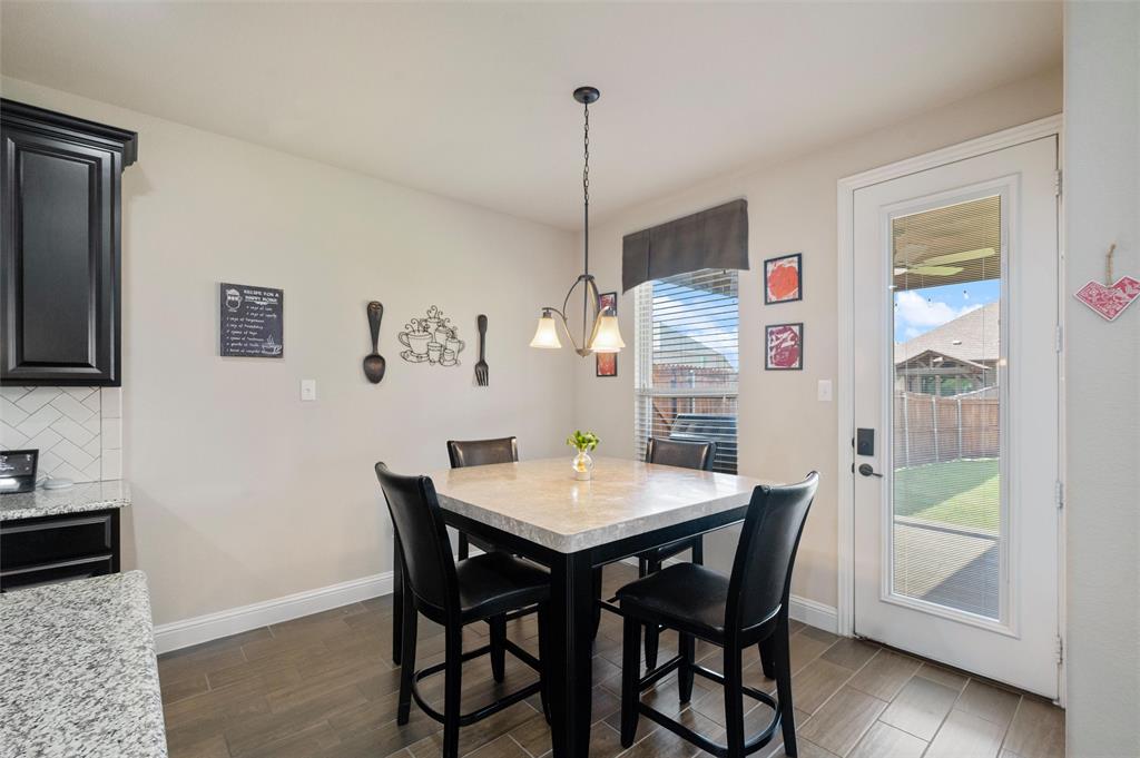 341 341 Vista Park Drive, Sunnyvale, Texas, 75182, USA, 5 Bedrooms Bedrooms, ,5 BathroomsBathrooms,Residential,For Sale,341 Vista Park Drive,21304132