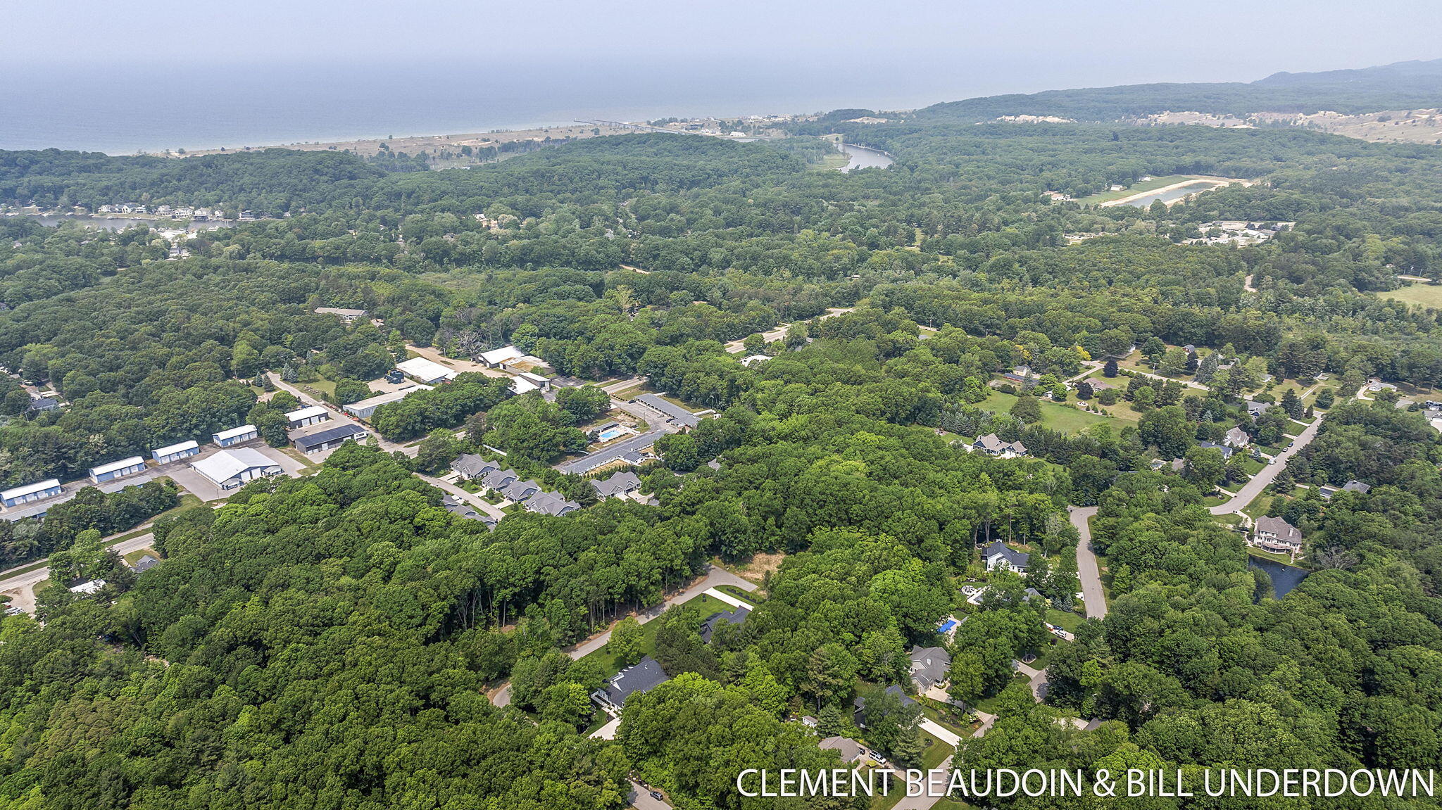 Behind the private gates of Gaslight Estates sits this exceptional, cu – image 45