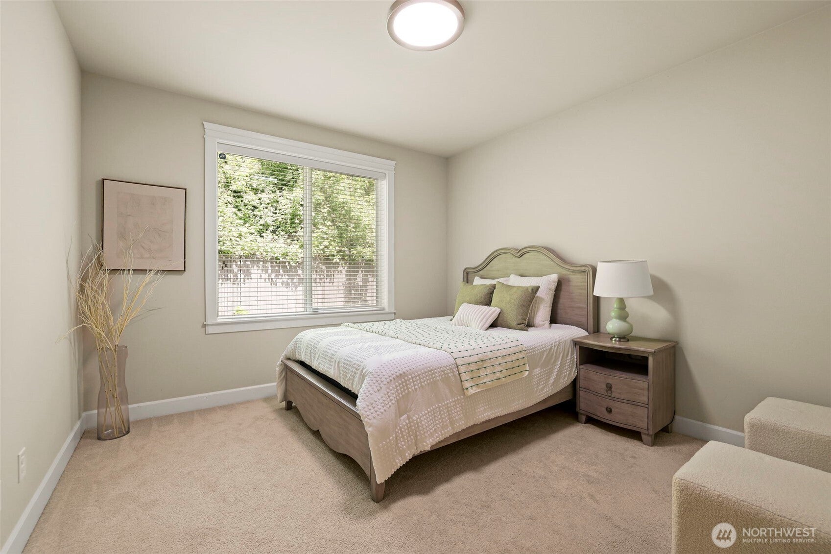 Welcome to this beautifully designed Sagebrook Lane home in Bothell Ca – image 29
