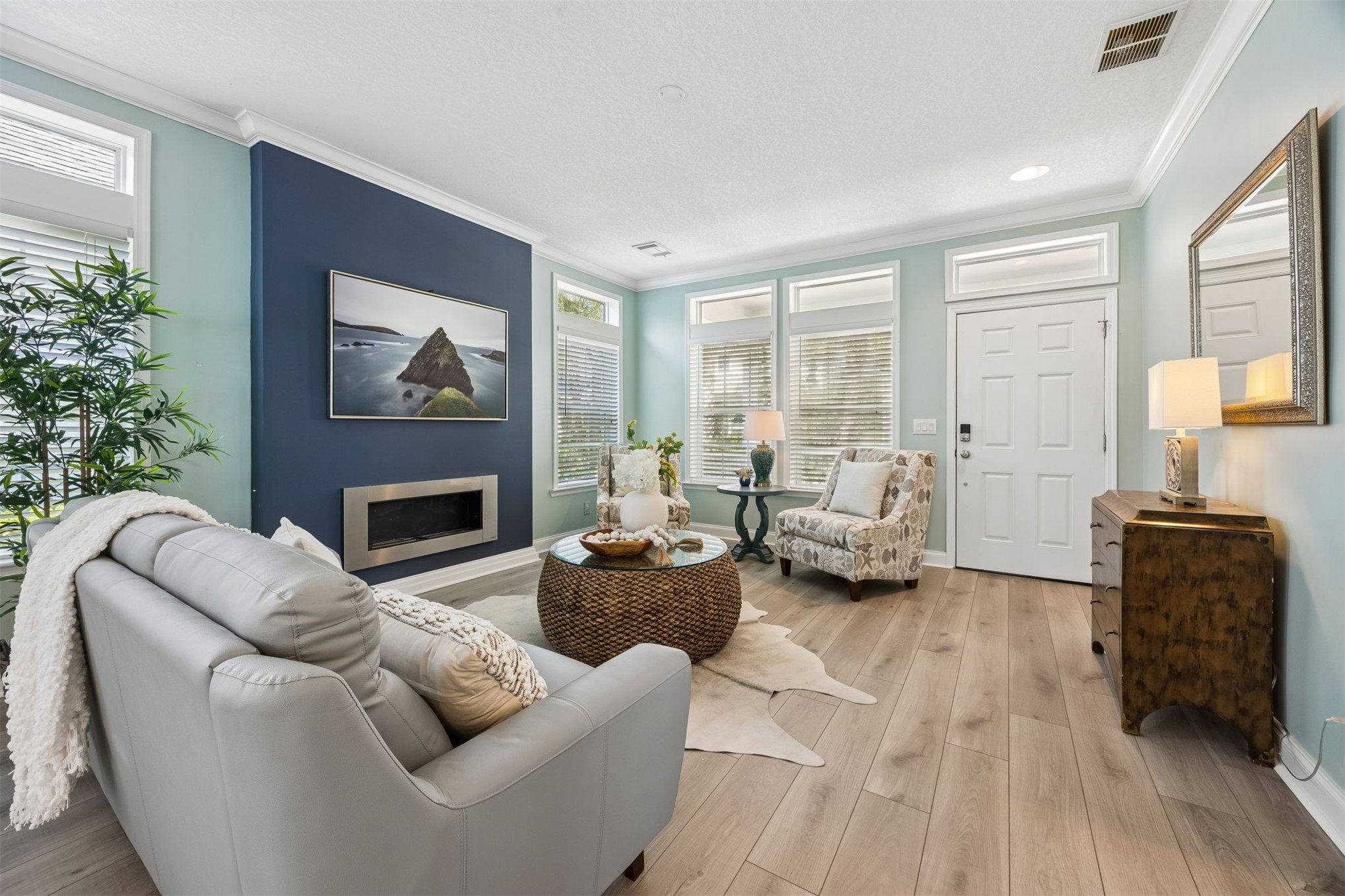 NATURE-FILLED, WALKABLE, AND UNLIKE ANYTHING ELSE ON AMELIA ISLAND, Am – image 12