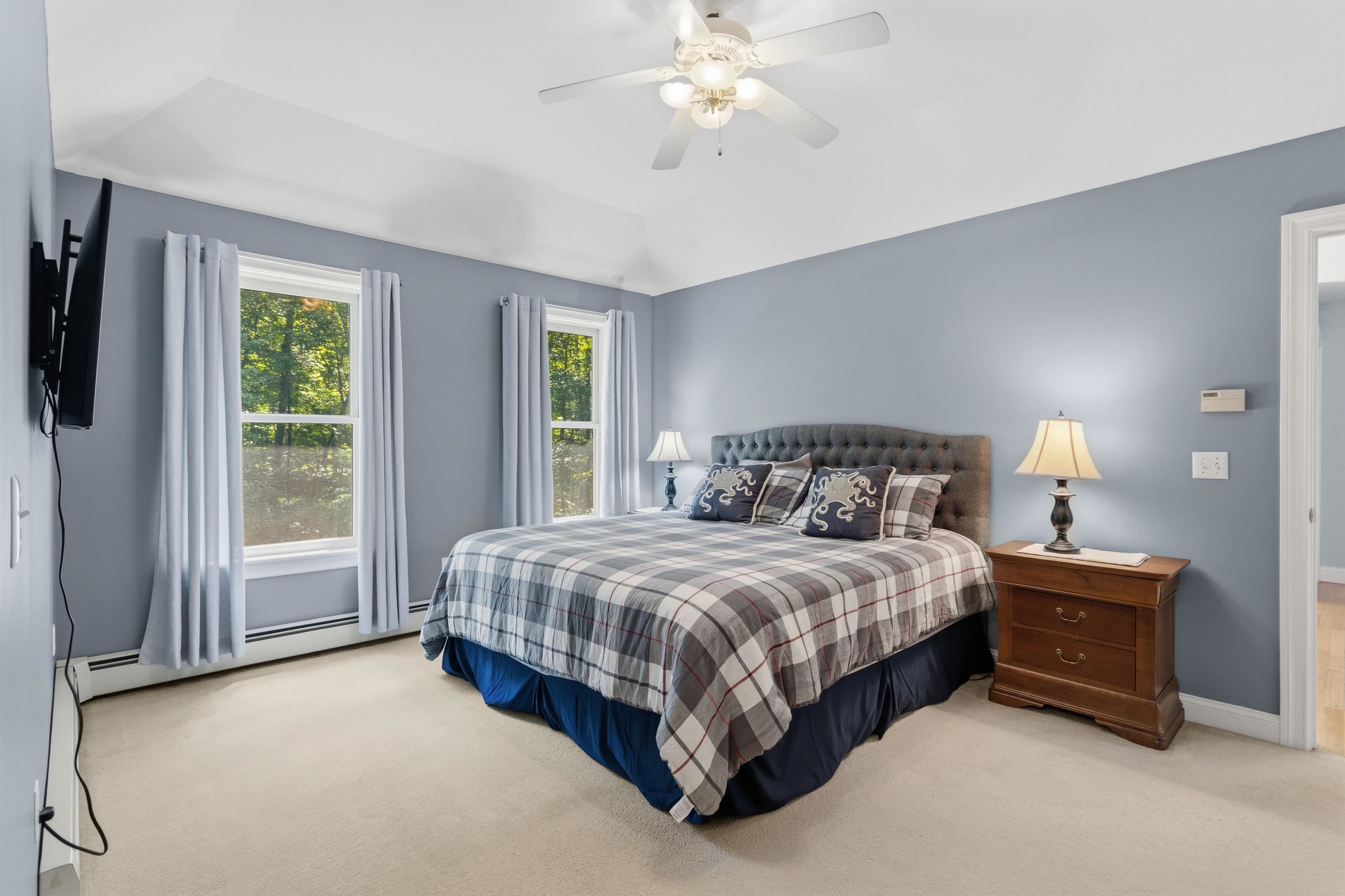 7 7 Premier Drive, Londonderry, New Hampshire, 03053, USA, 4 Bedrooms Bedrooms, ,3 BathroomsBathrooms,Residential,For Sale,7 Premier Drive,5096108