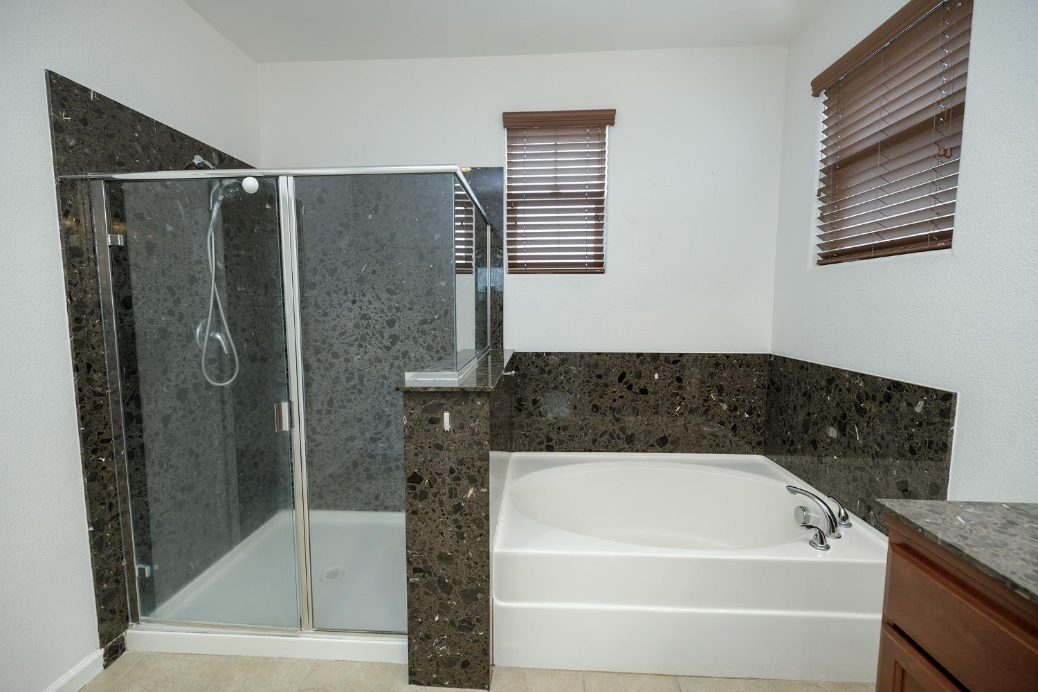 Located in a highly desirable neighborhood, this well-maintained home – image 42