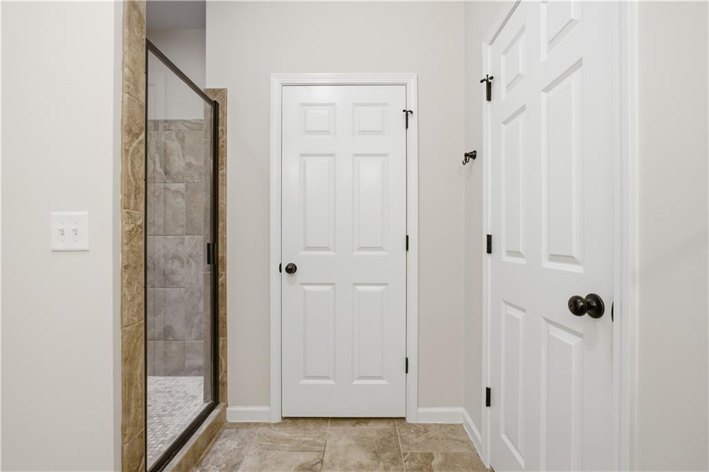 Tucked away in the quiet and welcoming 24-unit community of Brandly Ha – image 19