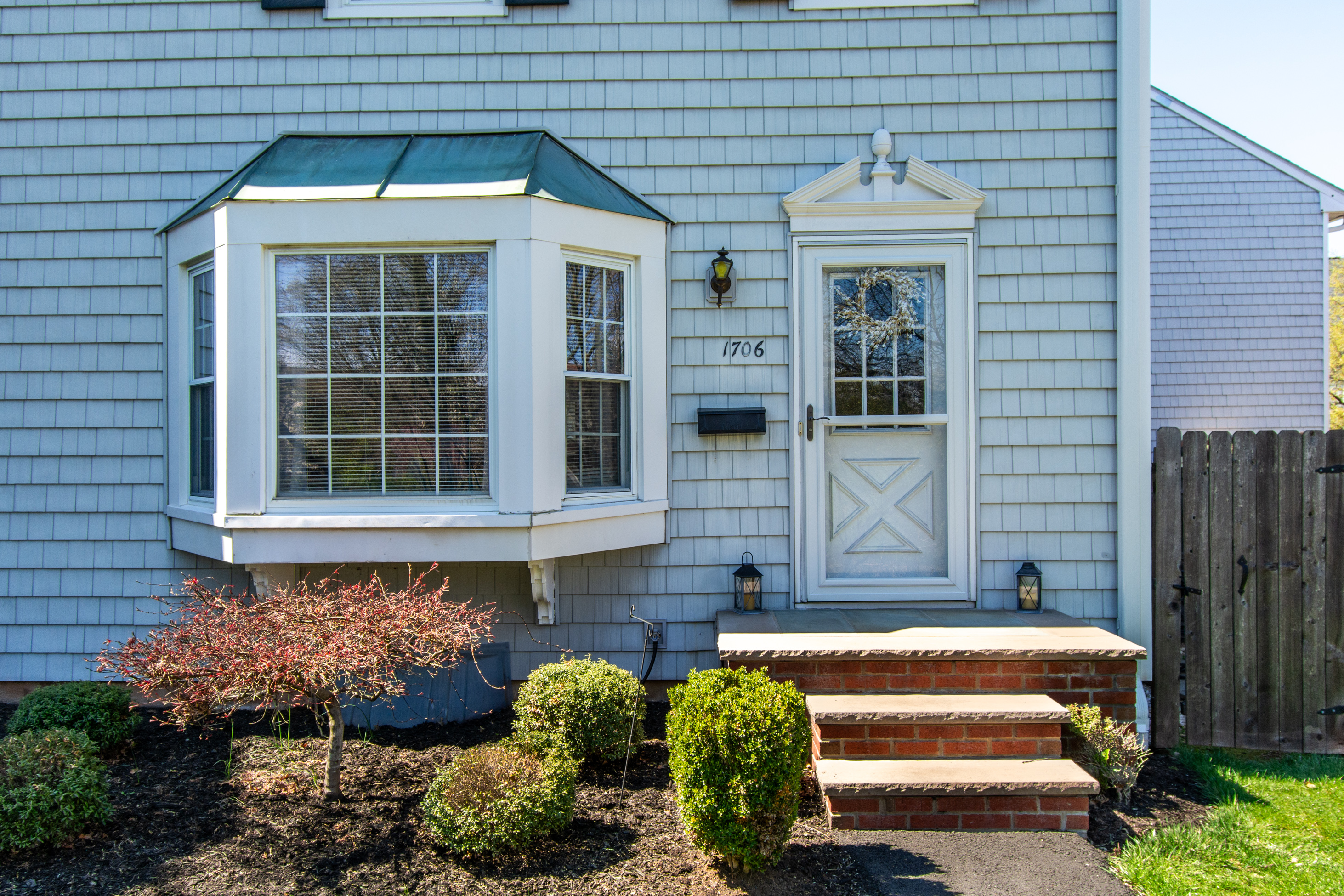  Williamsburg Square Townhouse with New Kitchen, Floors & Bath - 物件實景