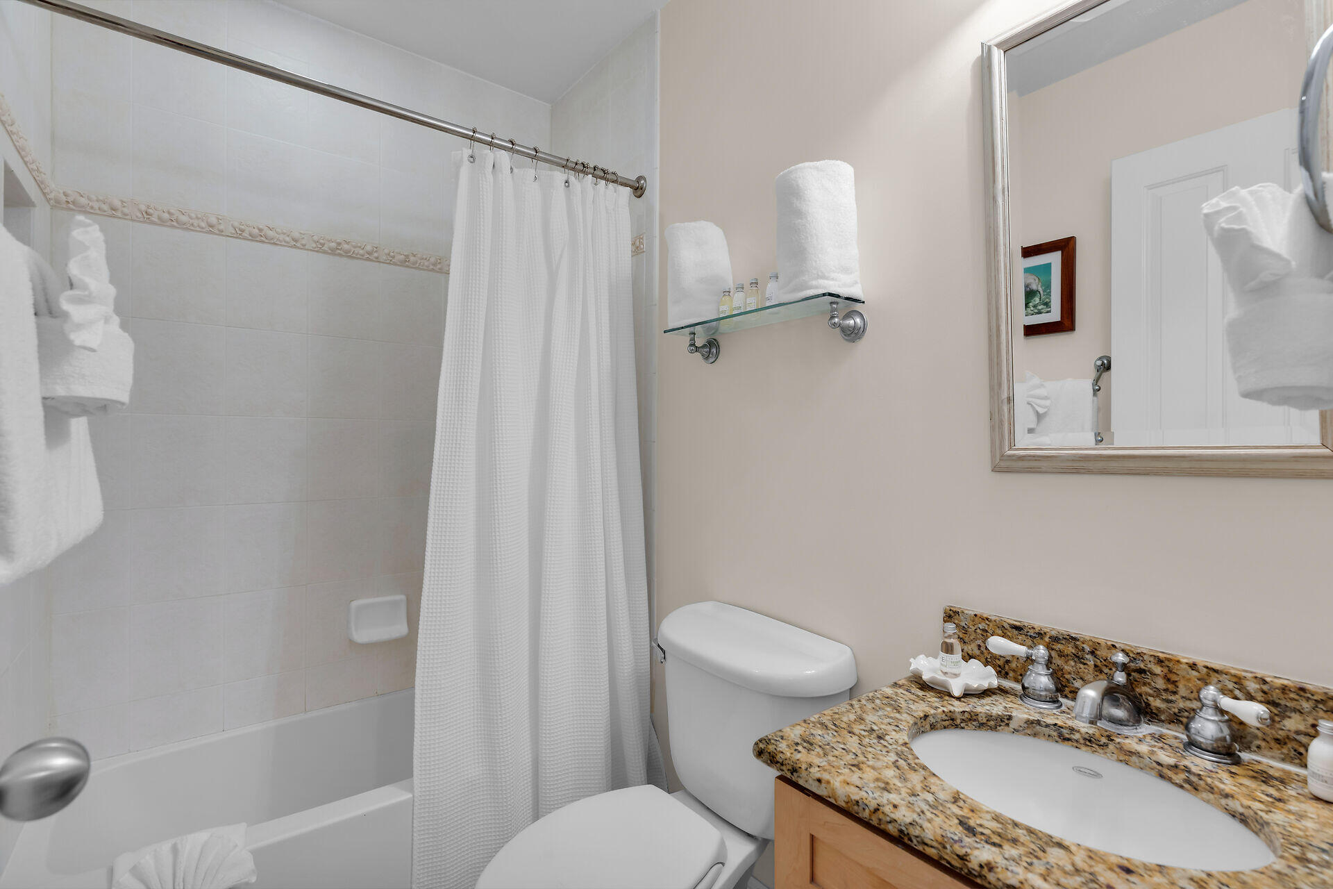 MARATHON, Florida, 33050, United States, 3 Bedrooms Bedrooms, ,4 BathroomsBathrooms,Residential,For Sale,1804124
