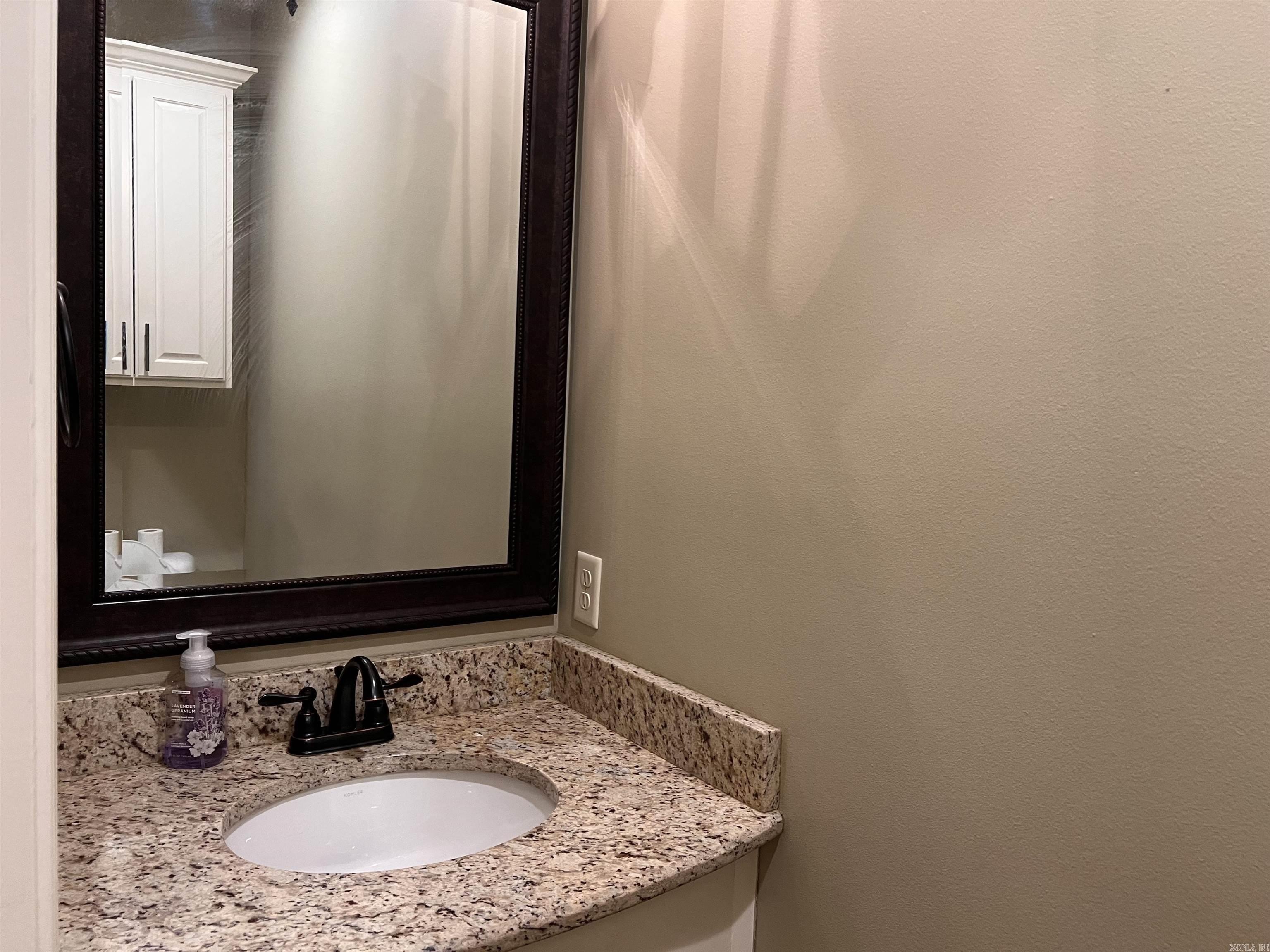 Hot Springs, Arkansas, 71913, United States, 3 Bedrooms Bedrooms, ,3 BathroomsBathrooms,Residential,For Sale,1976234