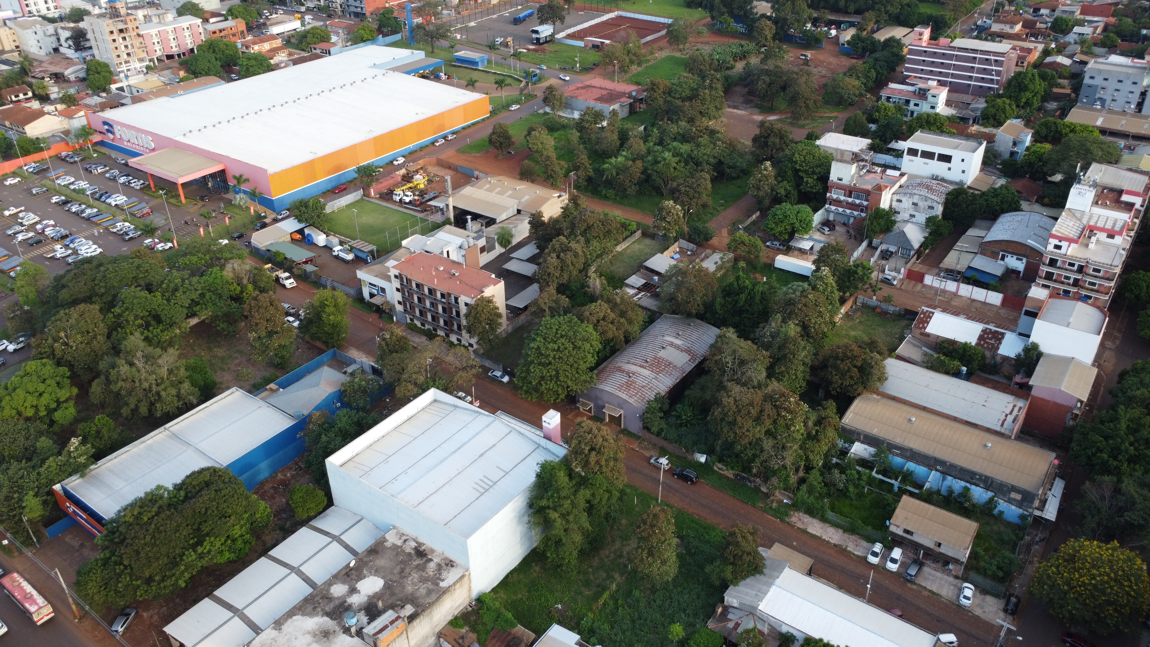  Exclusive Large-Scale Lot in San José Neighborhood - 物件實景