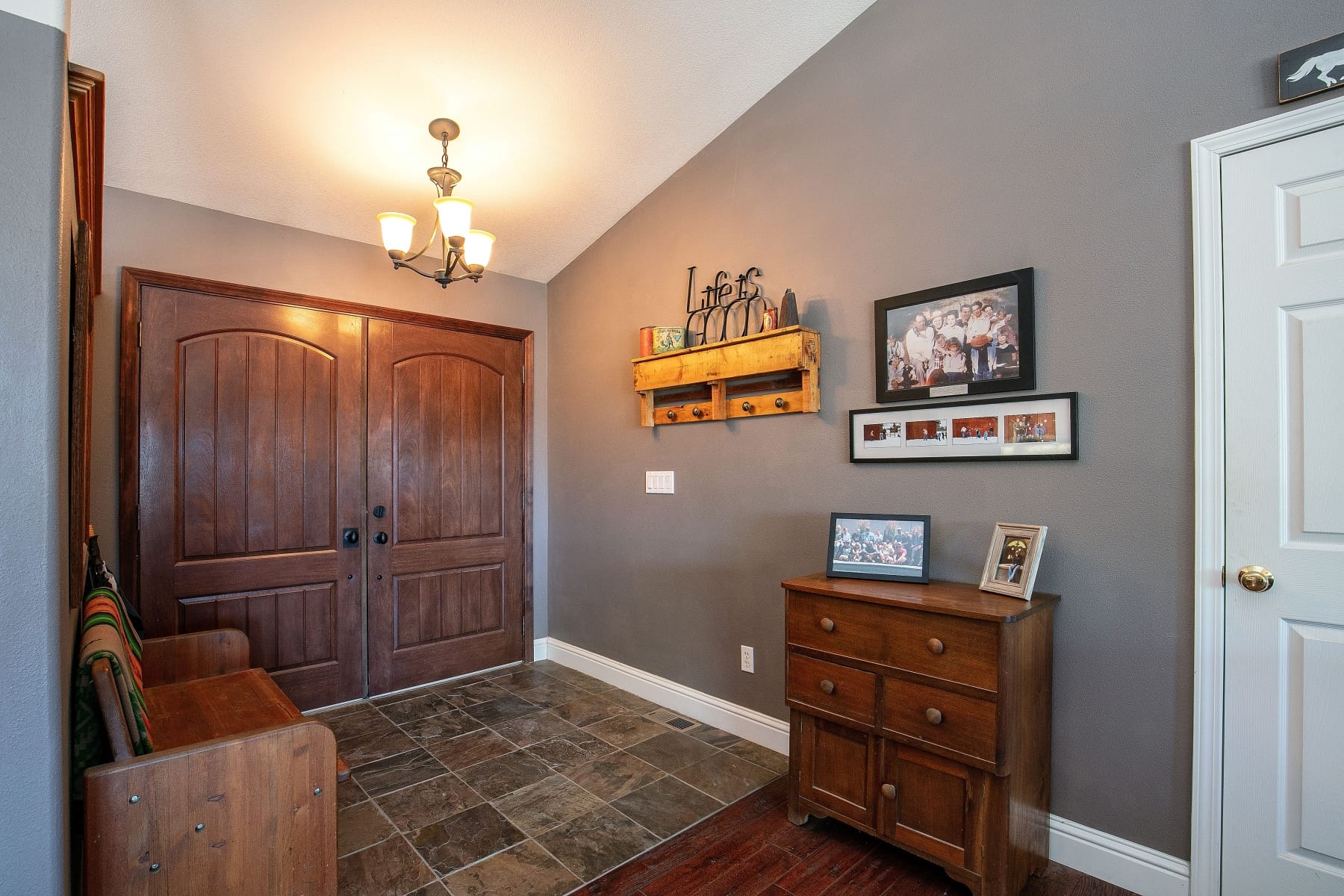  12913 S W Lark Meadow Lane Powell Butte, OR 97753 - 物件實景
