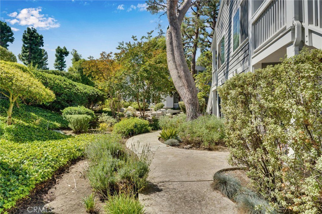 San Pedro, California, 90732, United States, 2 Bedrooms Bedrooms, ,2 BathroomsBathrooms,Residential,For Sale,1979917