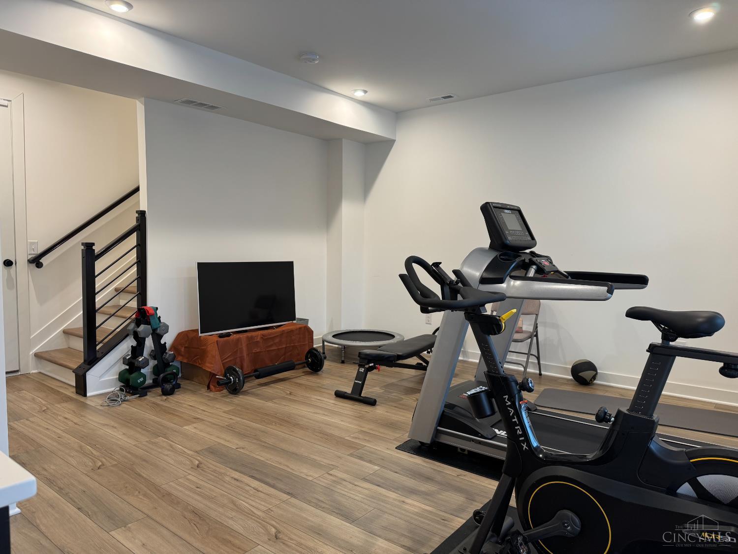 Loveland, Ohio, 45140, United States, 3 Bedrooms Bedrooms, ,3 BathroomsBathrooms,Residential,For Sale,2003068