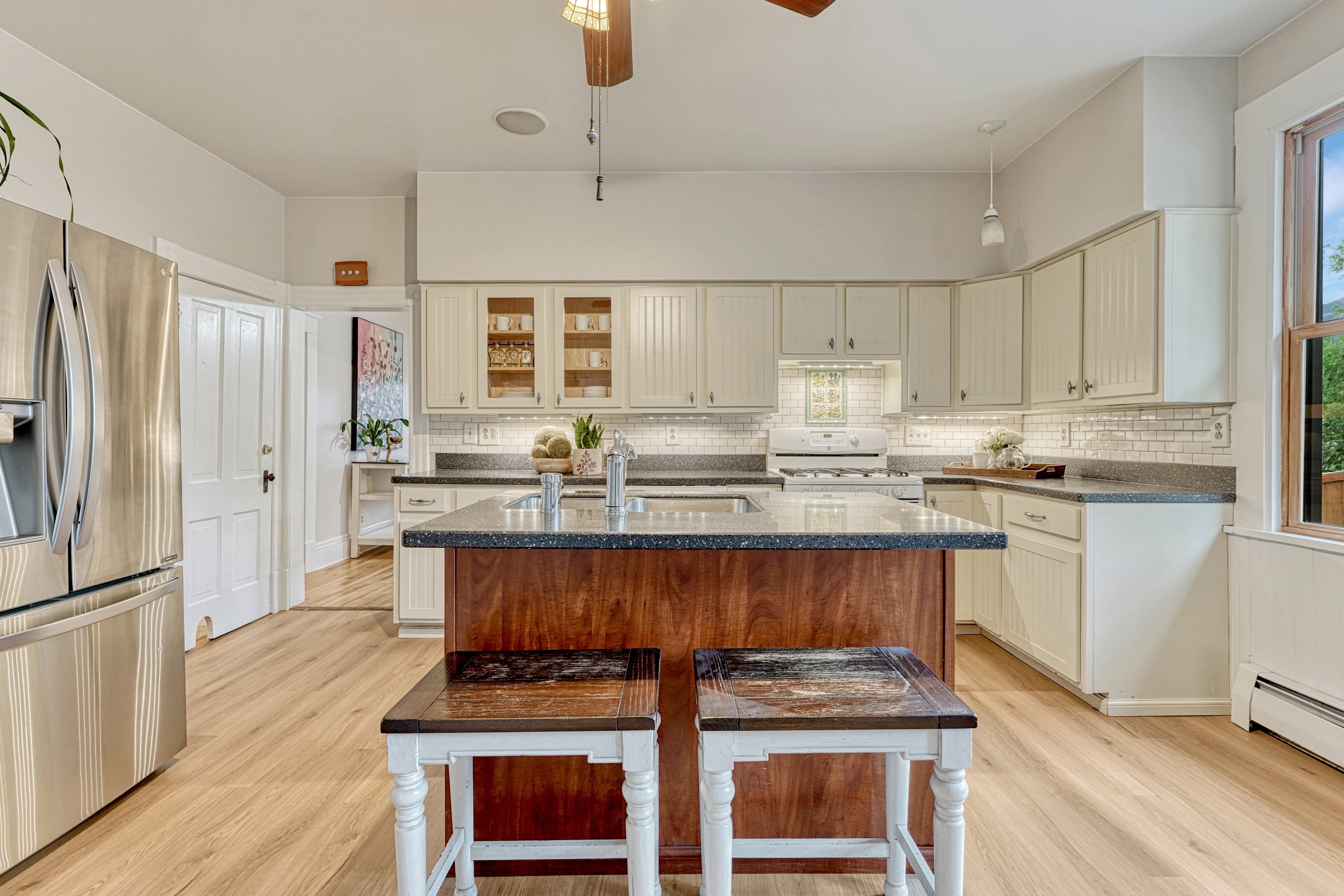  Phenomenal downtown Colorado Springs location with views of Pikes Peak - 物件實景