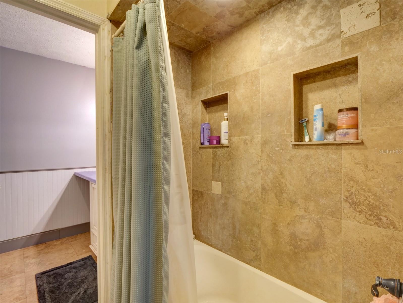 Wildwood, Florida, 34785, United States, 3 Bedrooms Bedrooms, ,2 BathroomsBathrooms,Residential,For Sale,2002543