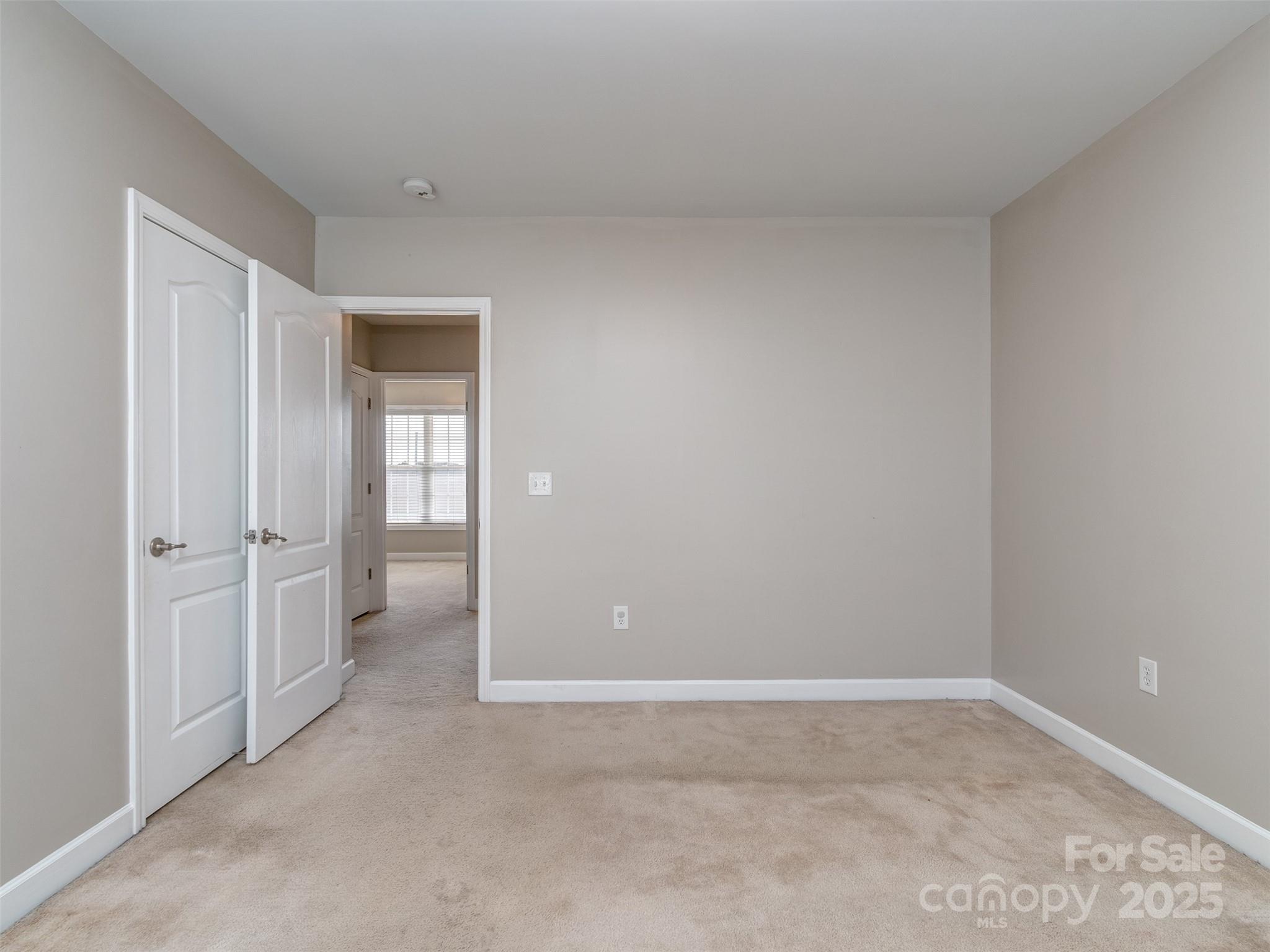 Charlotte, North Carolina, 28273, United States, 3 Bedrooms Bedrooms, ,4 BathroomsBathrooms,Residential,For Sale,1956381