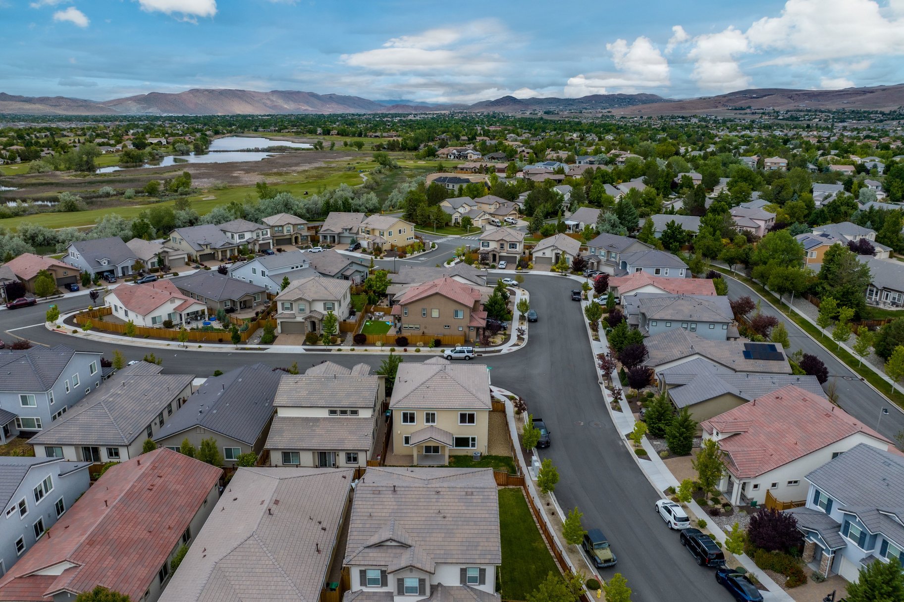  Two Story Walking Distance to Red Hawk Golf Course - 物件實景
