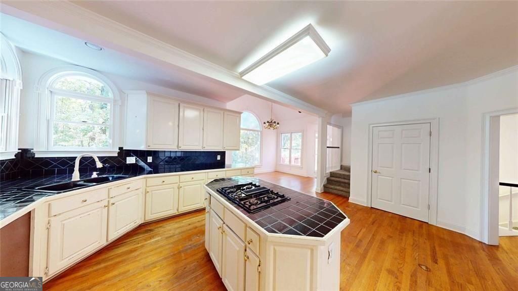 Newnan, Georgia, 30265, United States, 5 Bedrooms Bedrooms, ,5 BathroomsBathrooms,Residential,For Sale,1934725