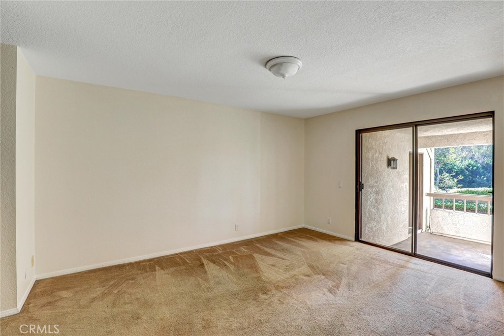 Mission Viejo, California, 92692, United States, 2 Bedrooms Bedrooms, ,2 BathroomsBathrooms,Residential,For Sale,1939643