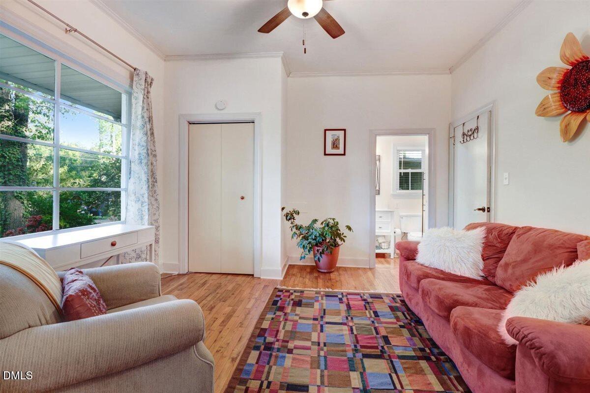 Durham, North Carolina, 27707, United States, 3 Bedrooms Bedrooms, ,2 BathroomsBathrooms,Residential,For Sale,1990361