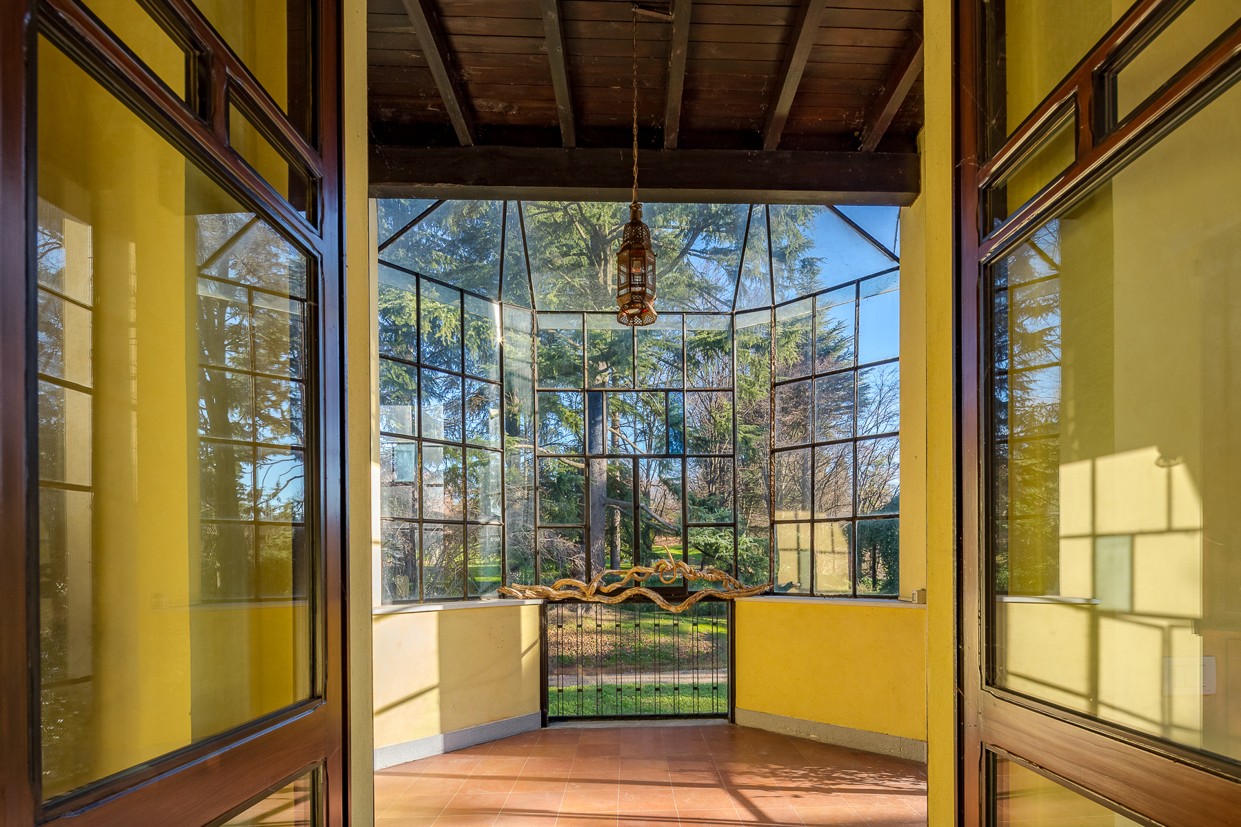  Villa with park and swimming pool in Carimate - 物件實景