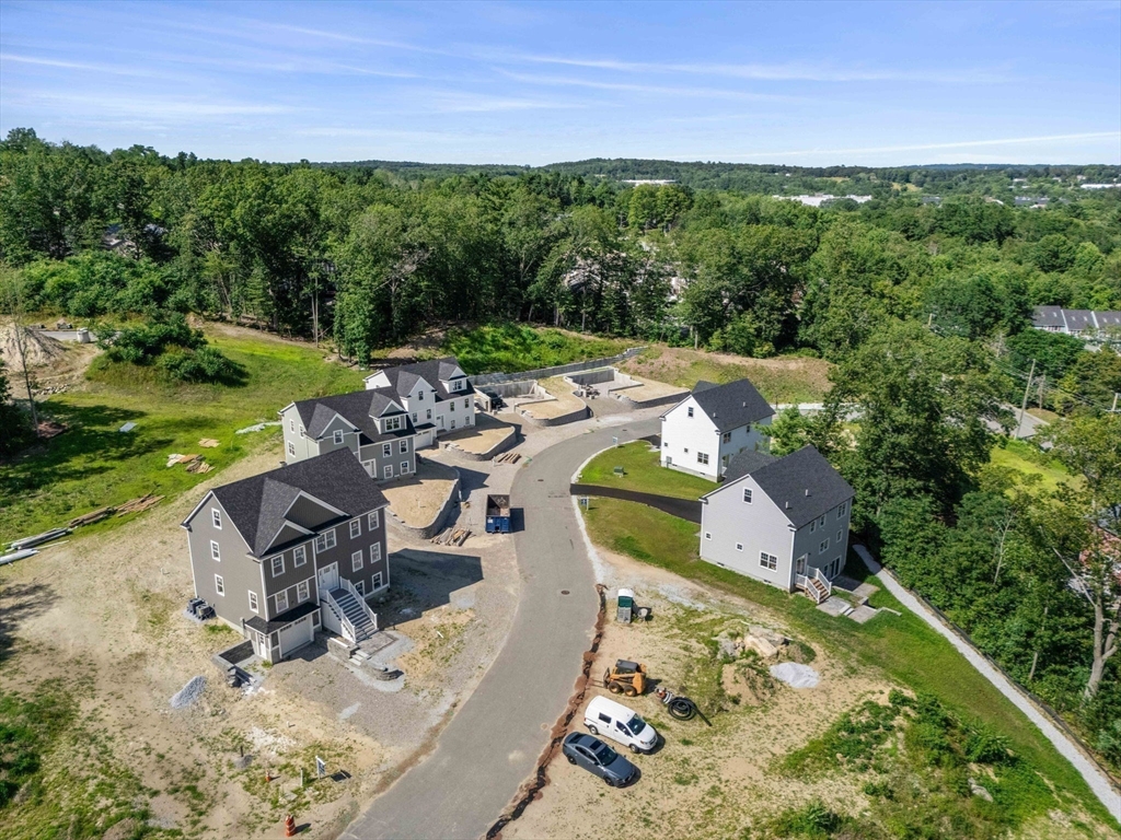 Haverhill, Massachusetts, 01832, United States, 3 Bedrooms Bedrooms, ,4 BathroomsBathrooms,Residential,For Sale,1827330