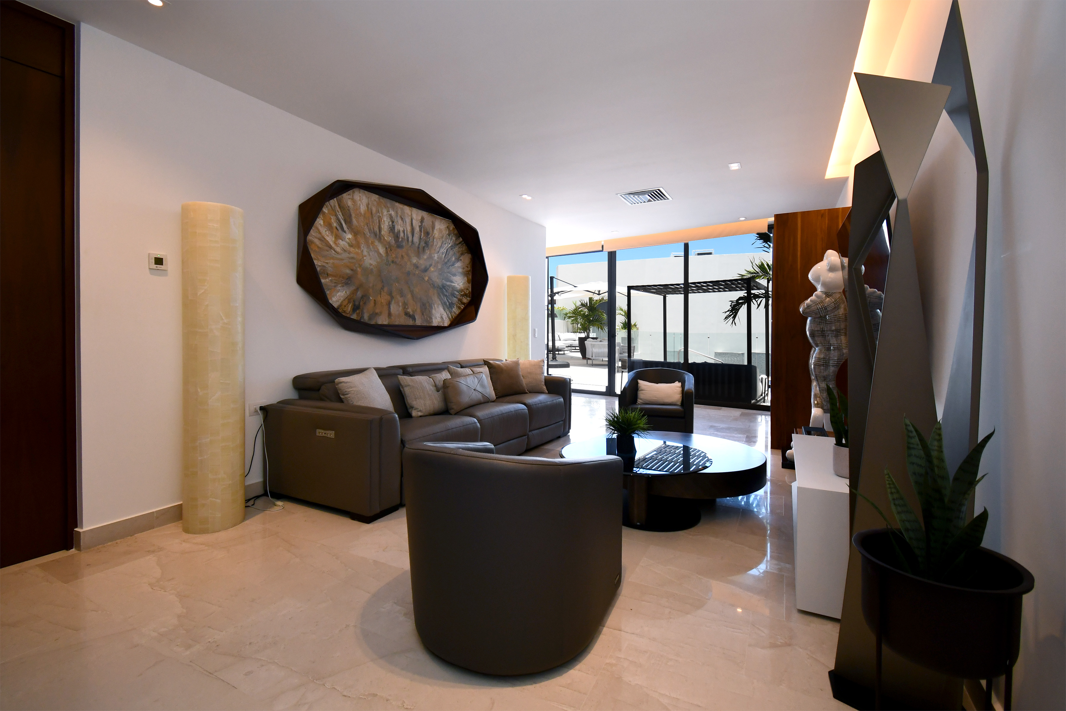  Three-Bedroom Blue Horizon Penthouse - 物件實景