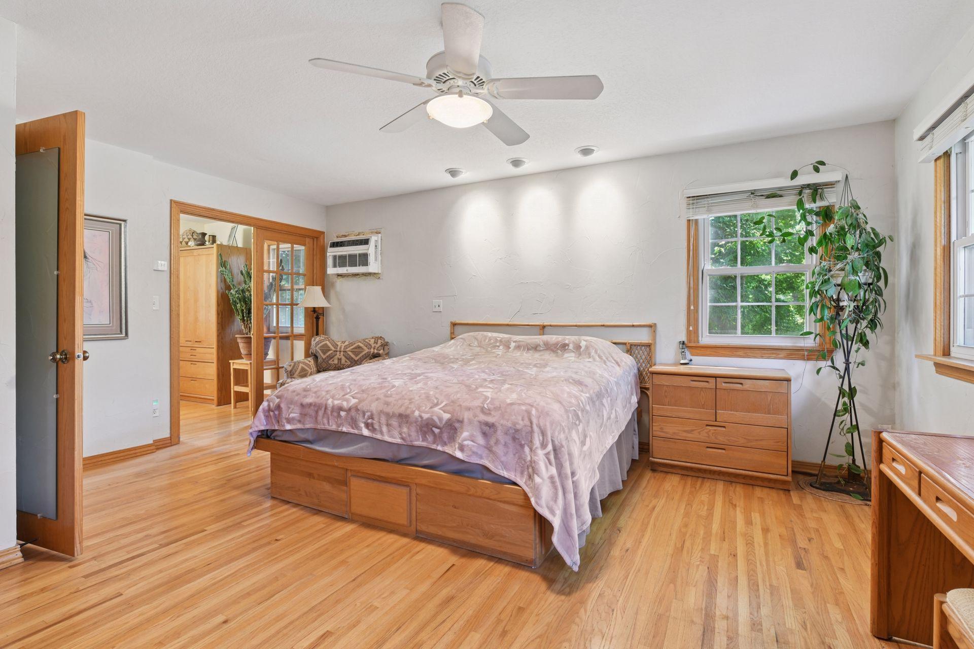 Minnetrista, Minnesota, 55364, United States, 3 Bedrooms Bedrooms, ,2 BathroomsBathrooms,Residential,For Sale,1902548