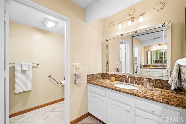 Laguna Woods, California, 92637, United States, 2 Bedrooms Bedrooms, ,2 BathroomsBathrooms,Residential,For Sale,2033232