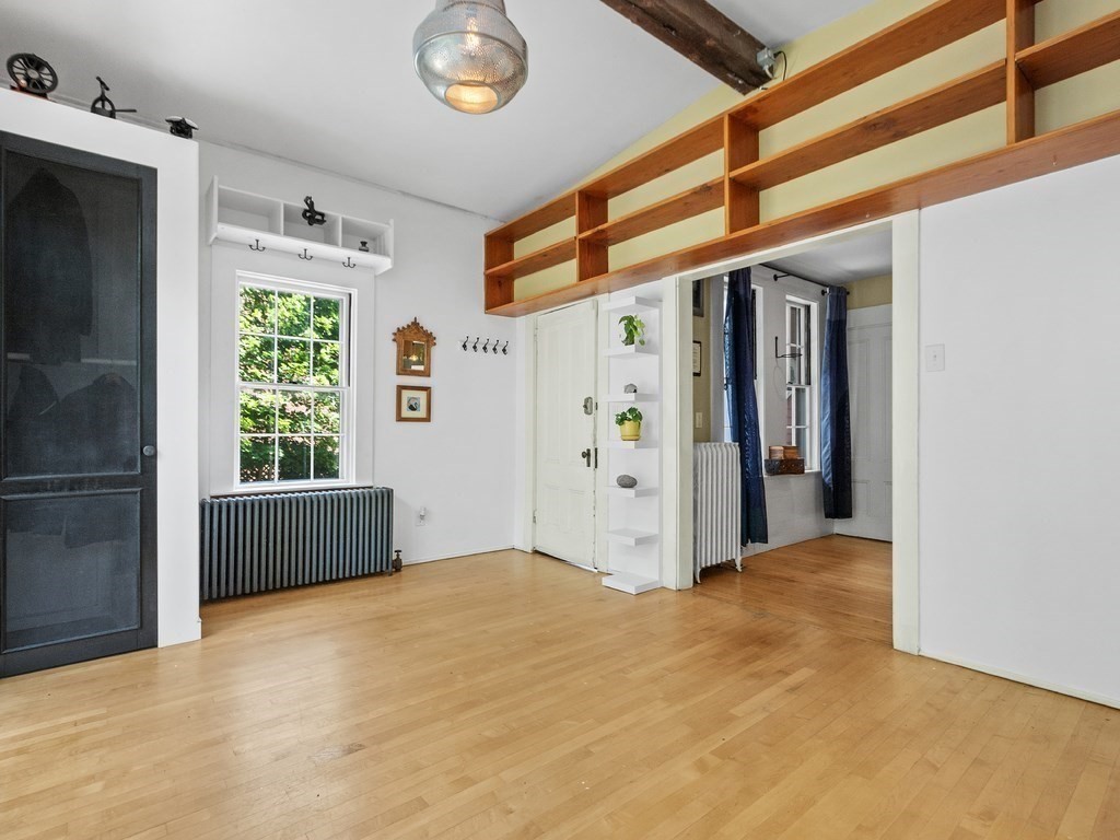 Waltham, Massachusetts, 02453, United States, 6 Bedrooms Bedrooms, ,3 BathroomsBathrooms,Residential,For Sale,1892222