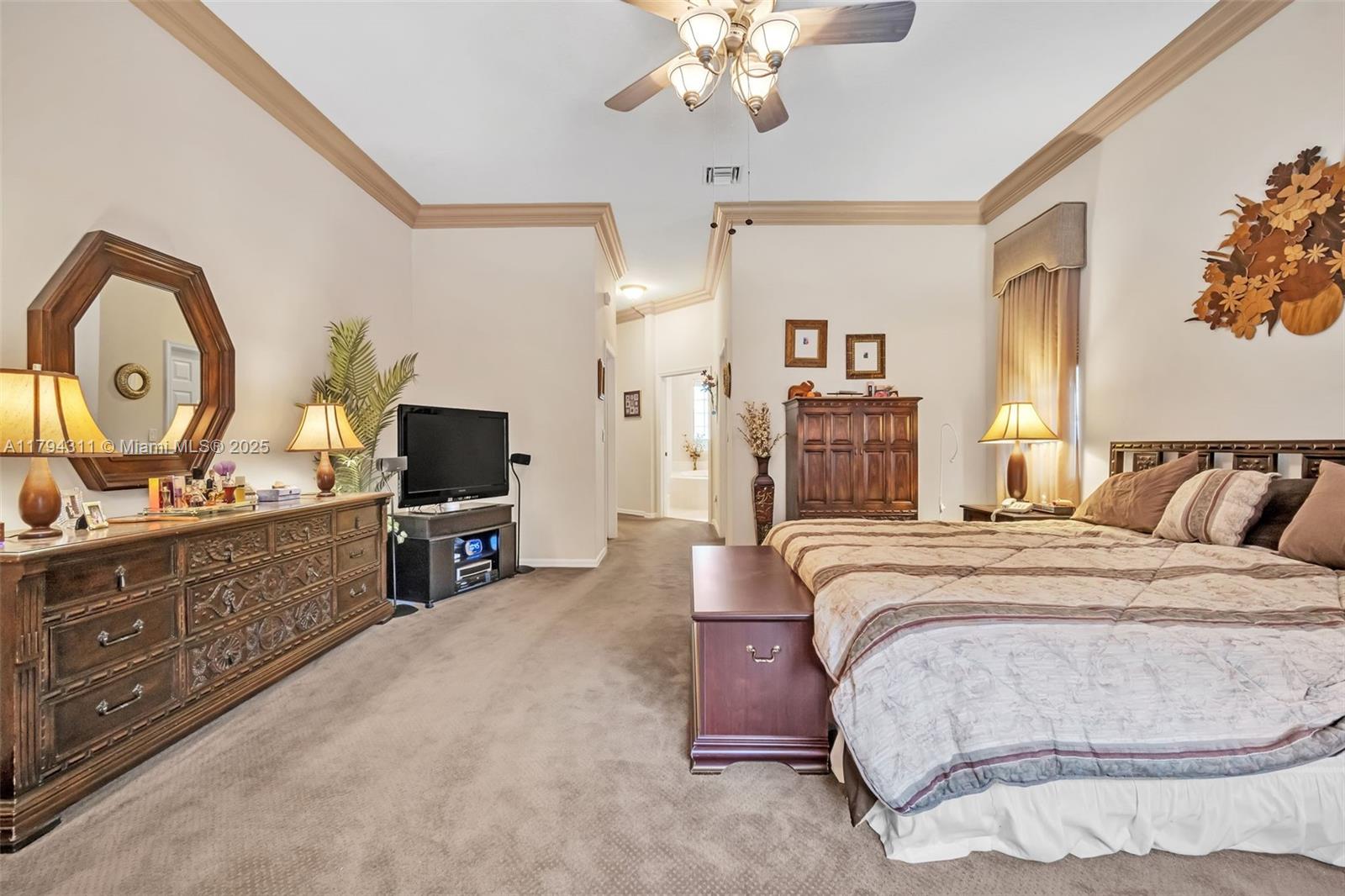 Davie, Florida, 33328, United States, 5 Bedrooms Bedrooms, ,4 BathroomsBathrooms,Residential,For Sale,1793011