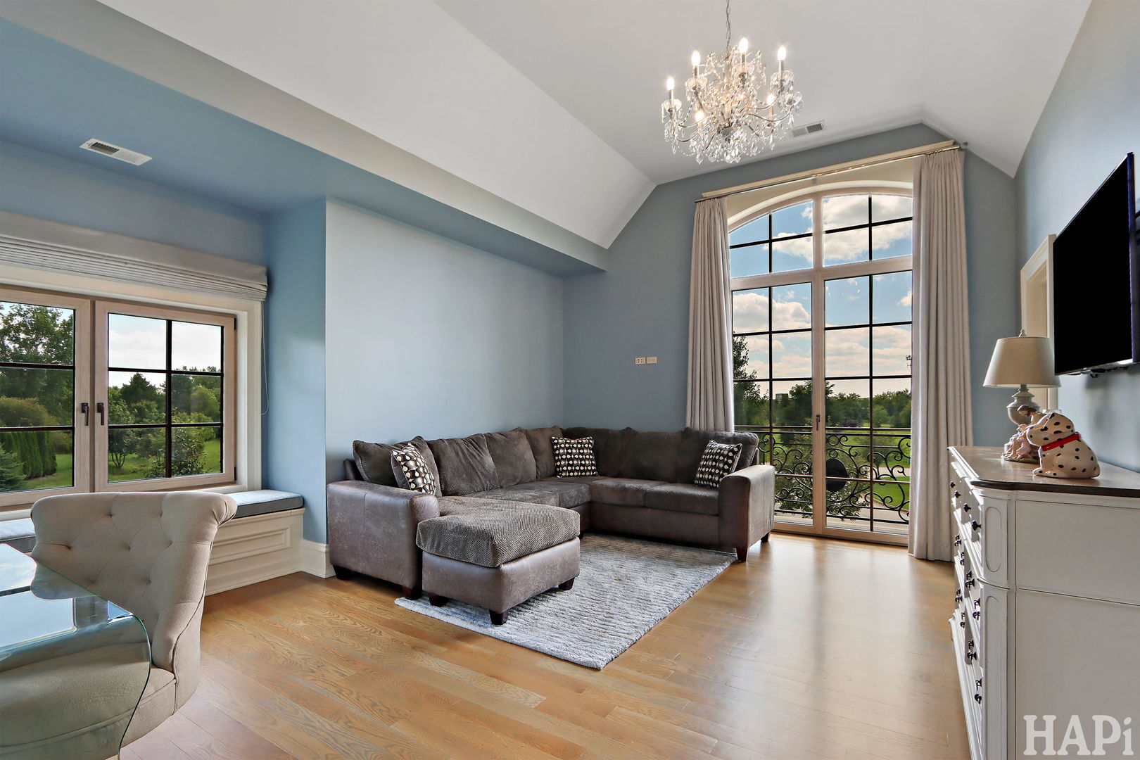 South Barrington, Illinois, 60010, United States, 5 Bedrooms Bedrooms, ,6 BathroomsBathrooms,Residential,For Sale,1947968