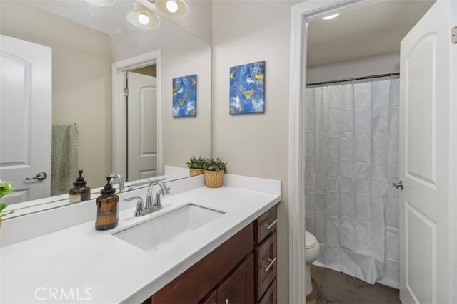 Lake Elsinore, California, 92532, United States, 4 Bedrooms Bedrooms, ,3 BathroomsBathrooms,Residential,For Sale,1981283