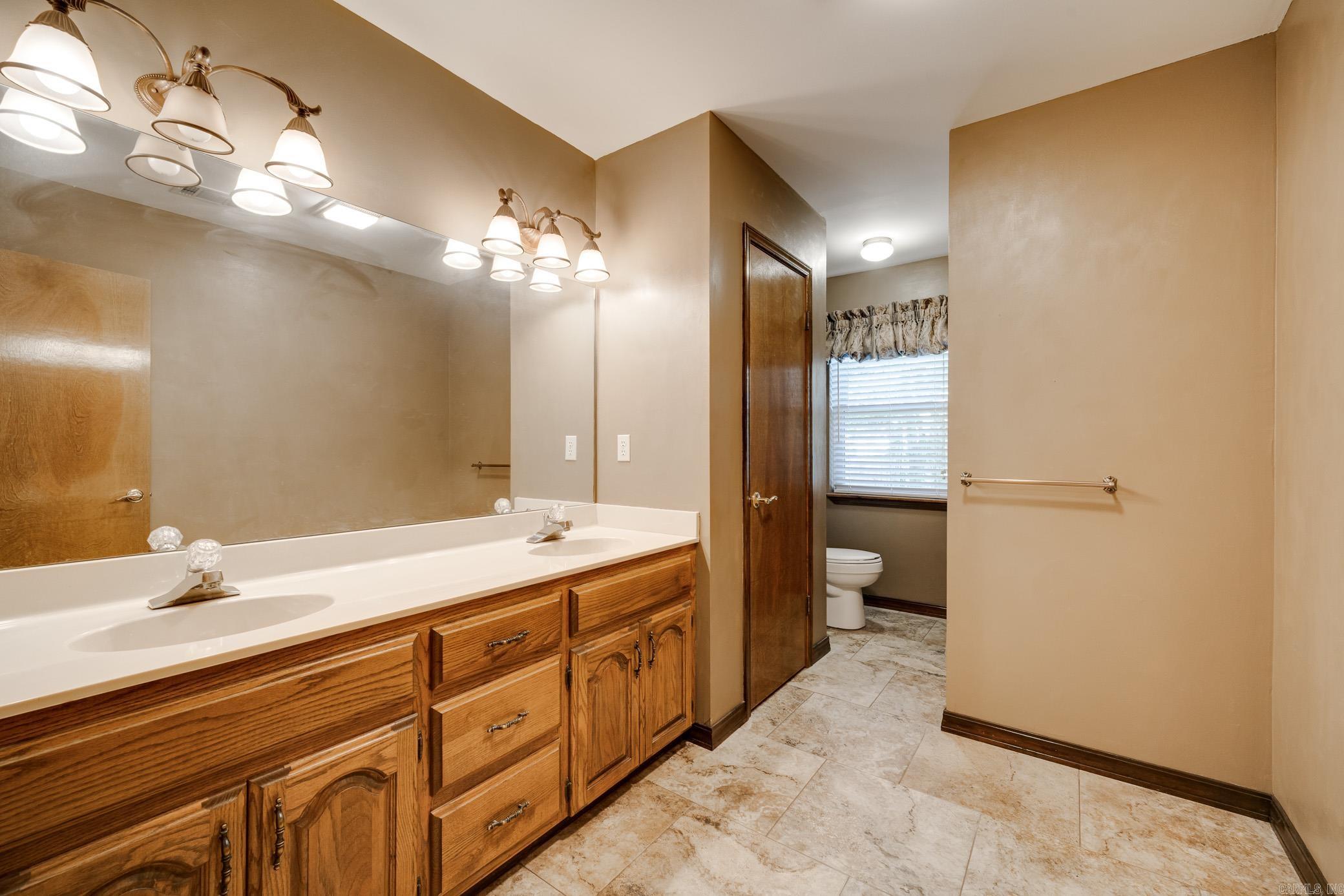 Conway, Arkansas, 72032, United States, 4 Bedrooms Bedrooms, ,2 BathroomsBathrooms,Residential,For Sale,1988204