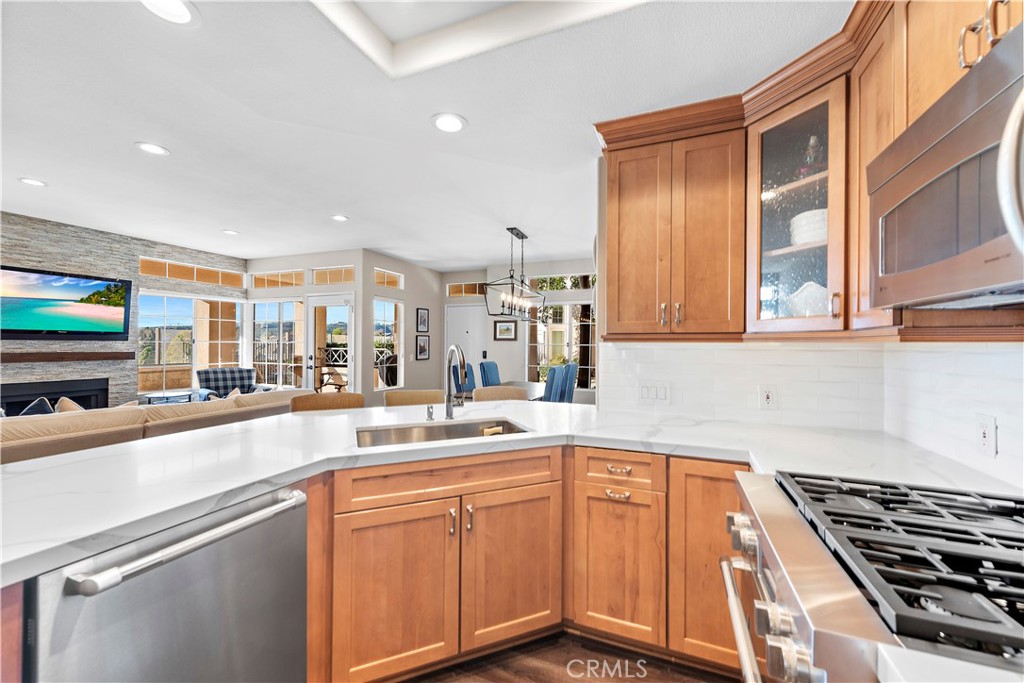 Laguna Niguel, California, 92677, United States, 2 Bedrooms Bedrooms, ,2 BathroomsBathrooms,Residential,For Sale,2003344