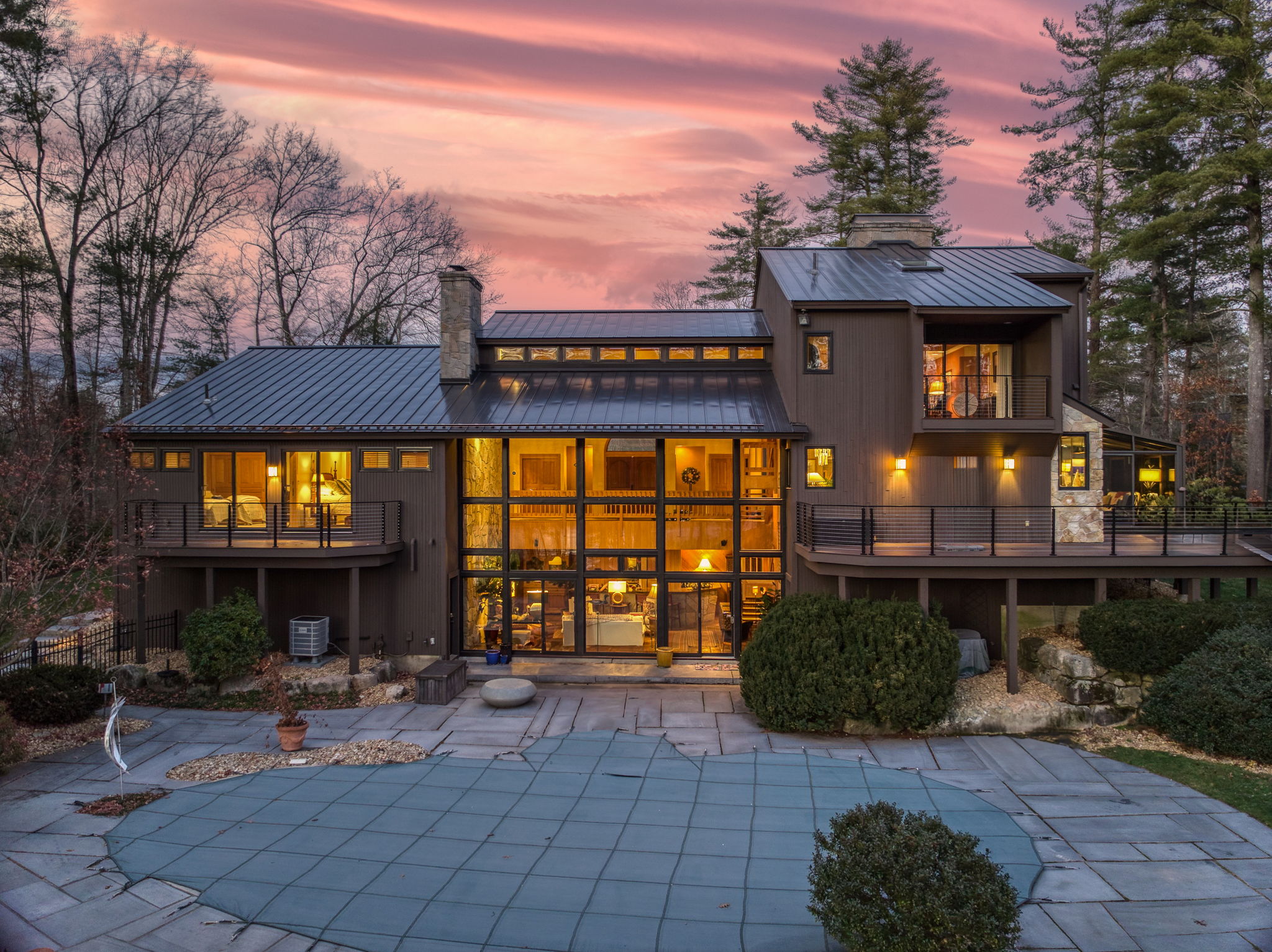 6 Williamsburg Lane