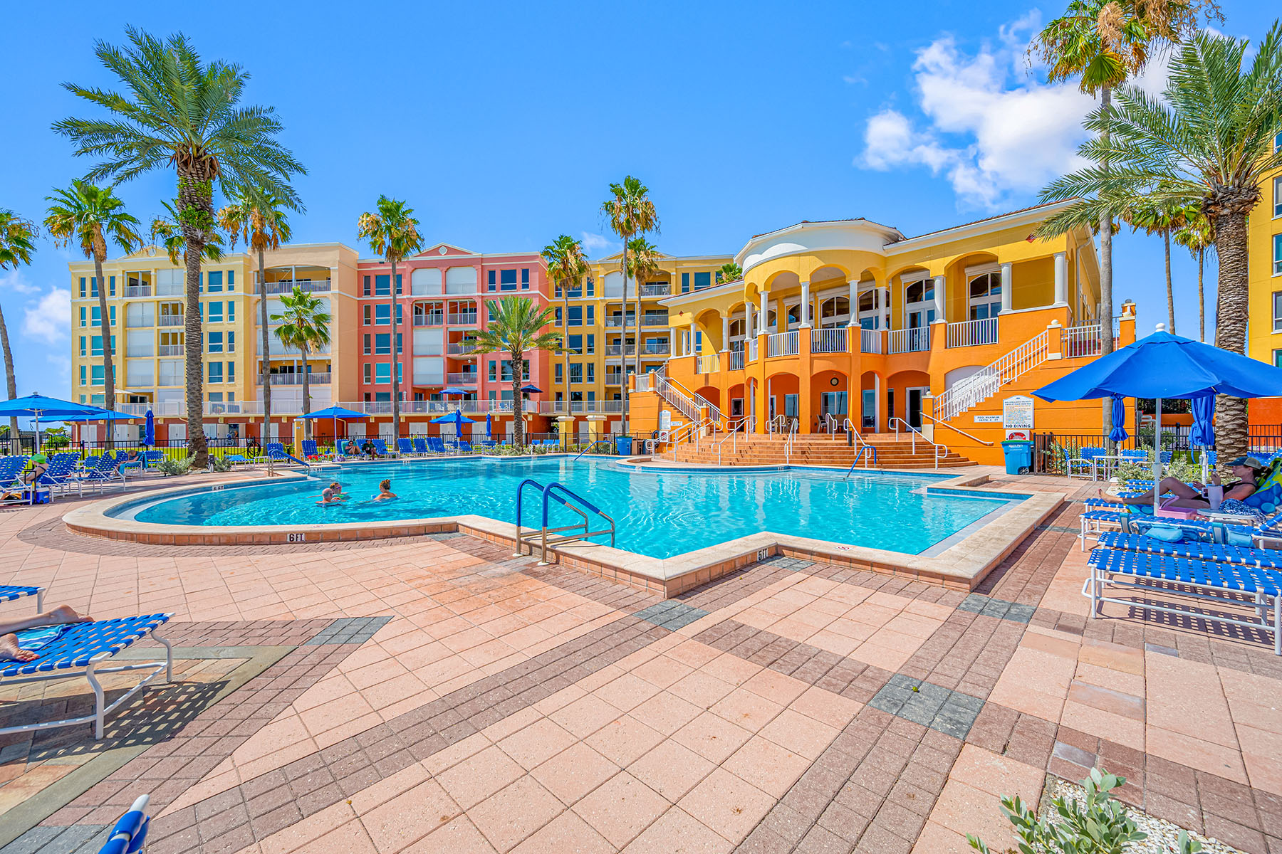  TIDES BEACH CLUB CONDO - 物件實景
