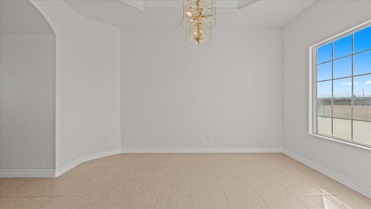 Phelan, California, 92371, United States, 4 Bedrooms Bedrooms, ,3 BathroomsBathrooms,Residential,For Sale,1983019